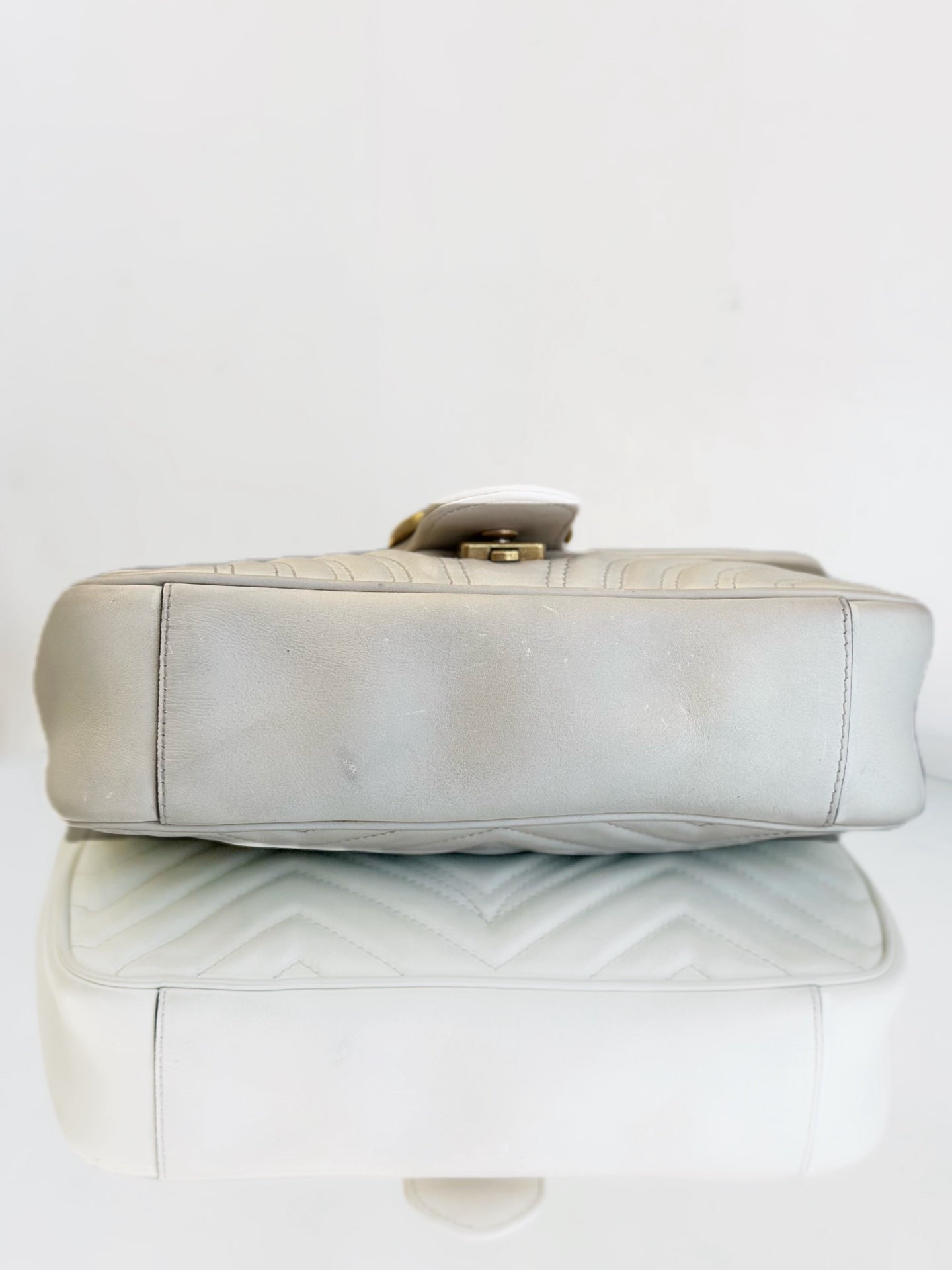 Gucci - Marmont Matelassé Small Shoulder Bag - Matelassé chevron leather - White - (Small)