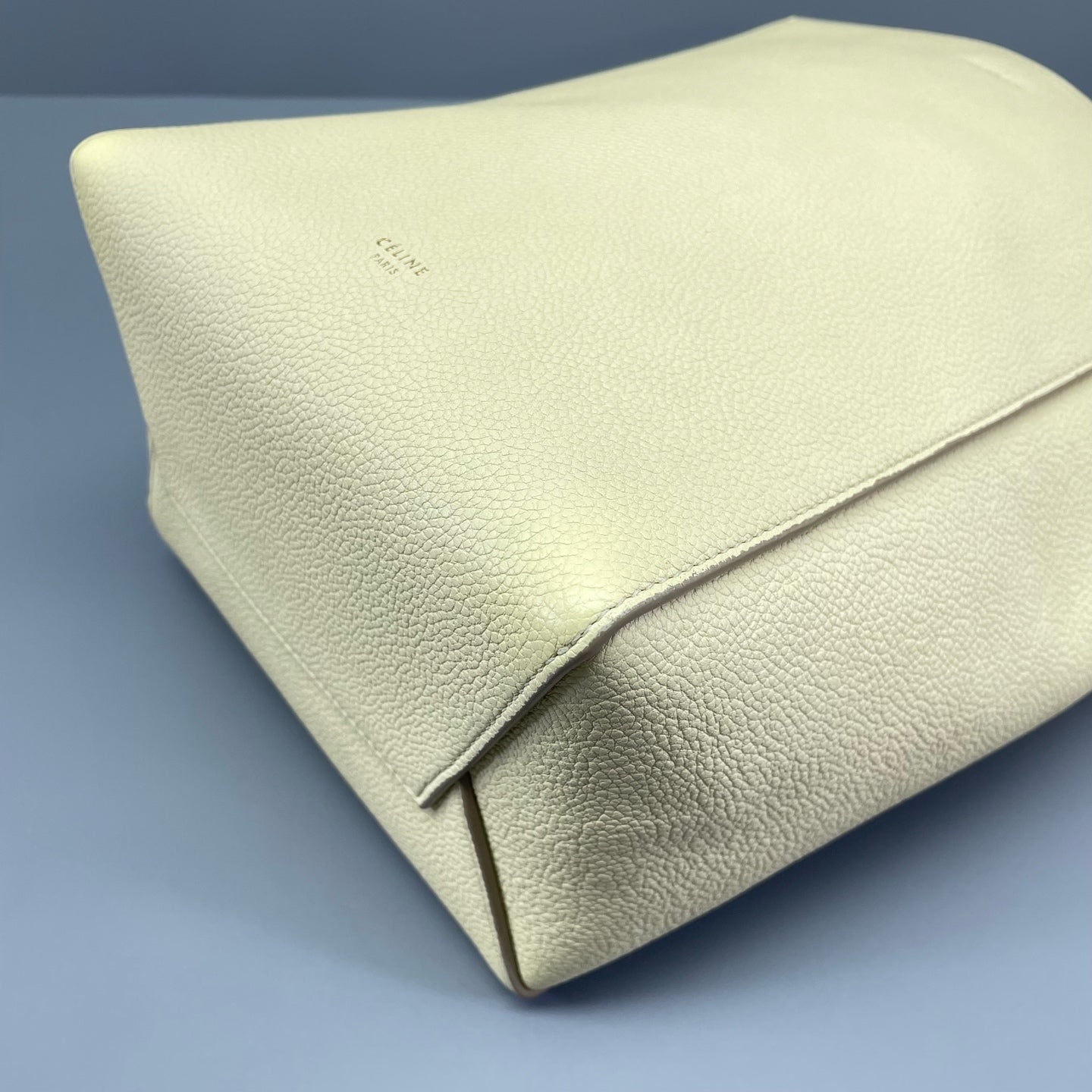 Celine - Small Sangle Bucket Bag - Grained calfskin leather - Beige - (Small)