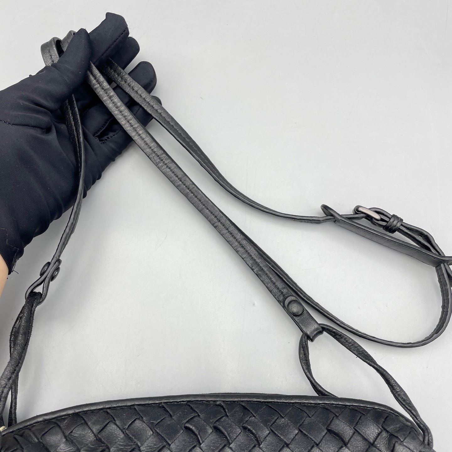 Bottega Veneta - Intrecciato Camera Bag - Leather - Black - (small)