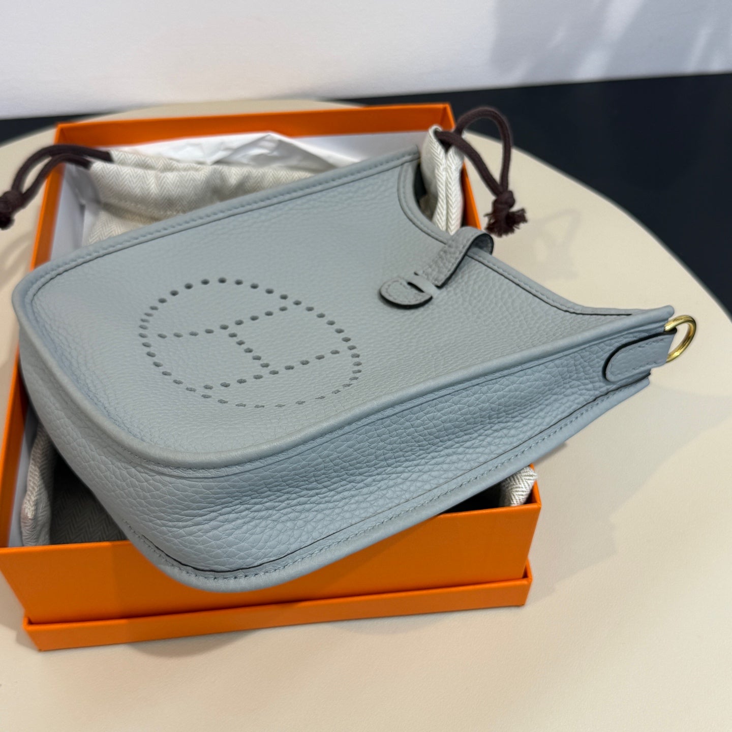 Hermès - Evelyne 16 (TPM) - Clemence leather with canvas strap - Glacier Blue with Gold-Tone Hardware - (mini)