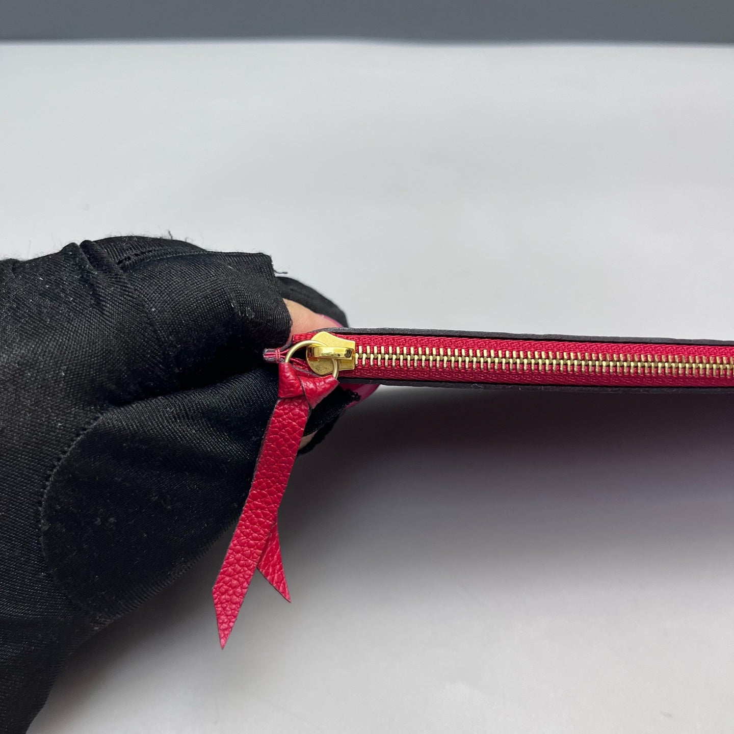 Louis Vuitton - Félicie Pochette - Monogram Empreinte leather - Red - (mini)