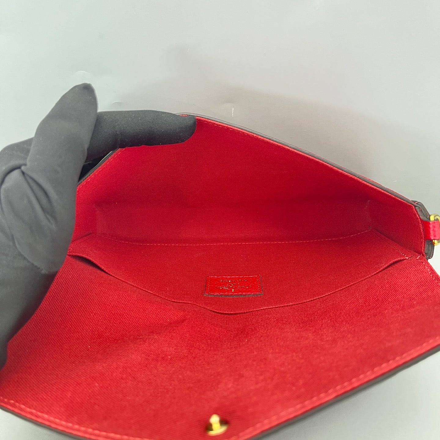 Louis Vuitton - Pochette Félicie - Empreinte Monogram leather - Red - (small)
