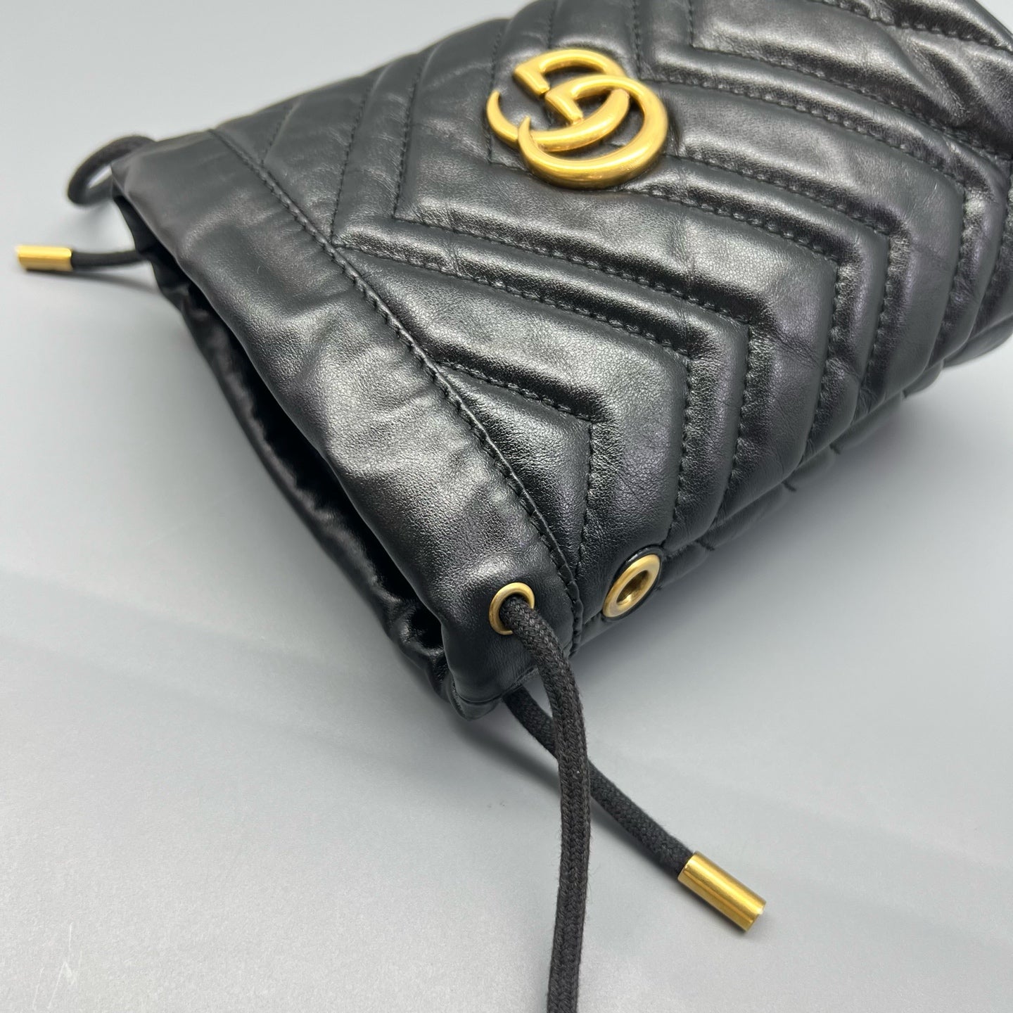 Gucci - GG Marmont Mini Bucket Bag - Leather - Black - (mini)