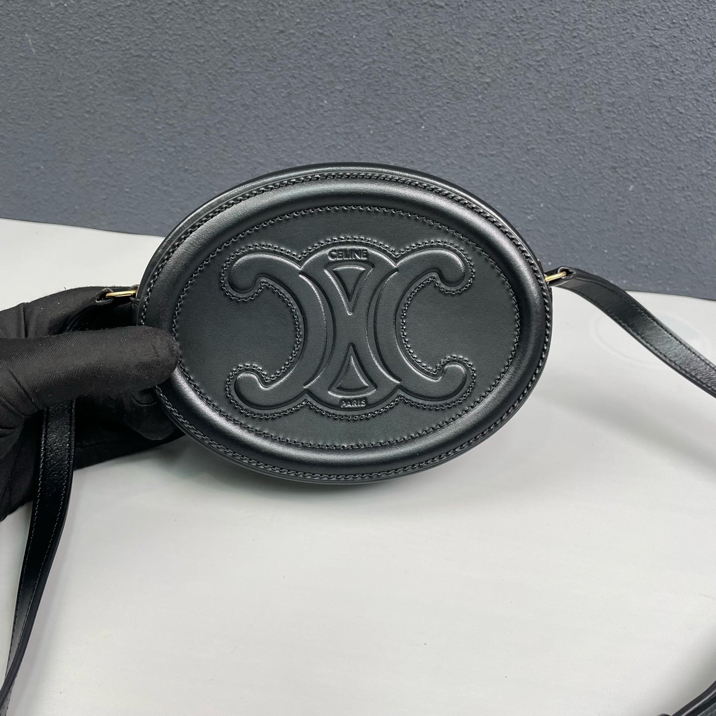 Celine - Triomphe Round Bag - Leather - Black - (mini)
