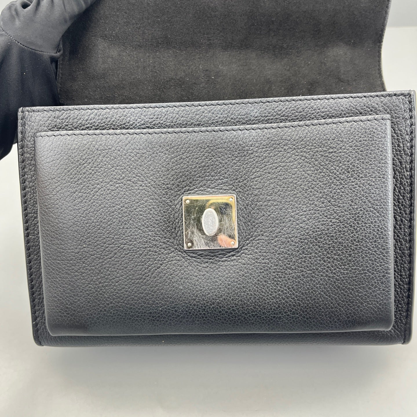 Louis Vuitton - Lockme - Leather - Black - (small)