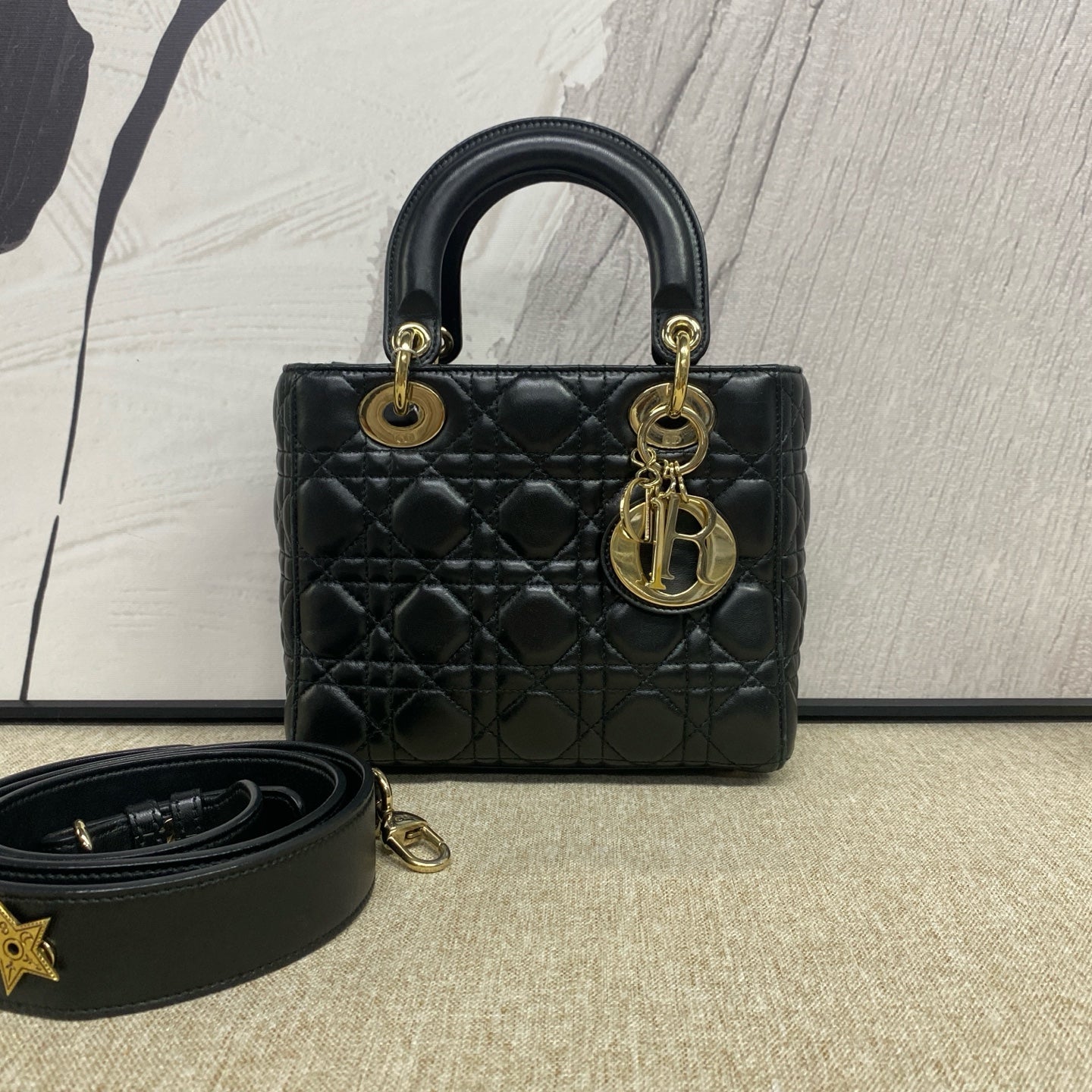 Dior - Lady Dior 4-Grille - Lambskin leather - Black - (small)
