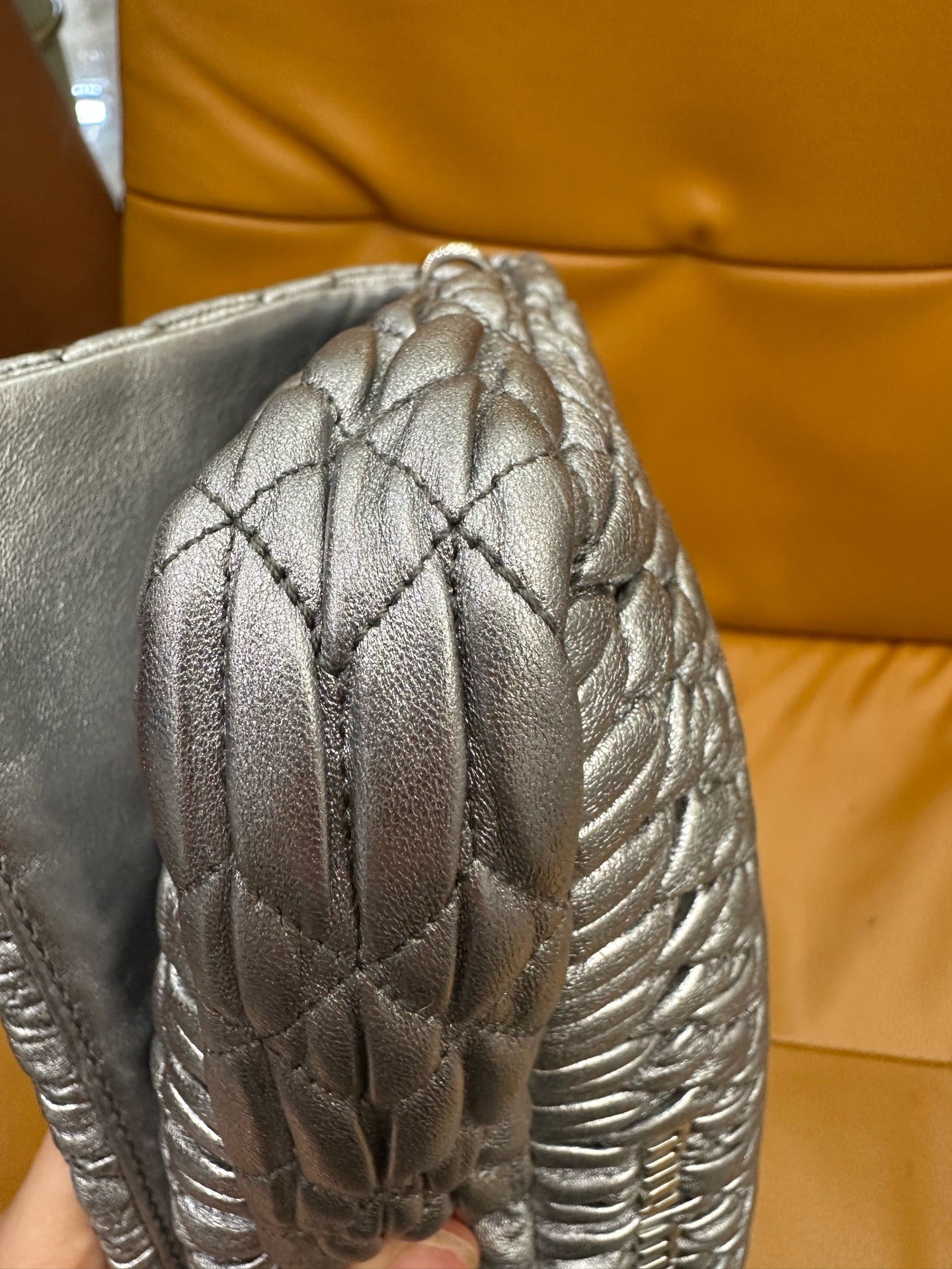 Miu Miu - Matelassé Large Gemstone Chain Shoulder Bag - Lambskin leather - Silver - (medium)
