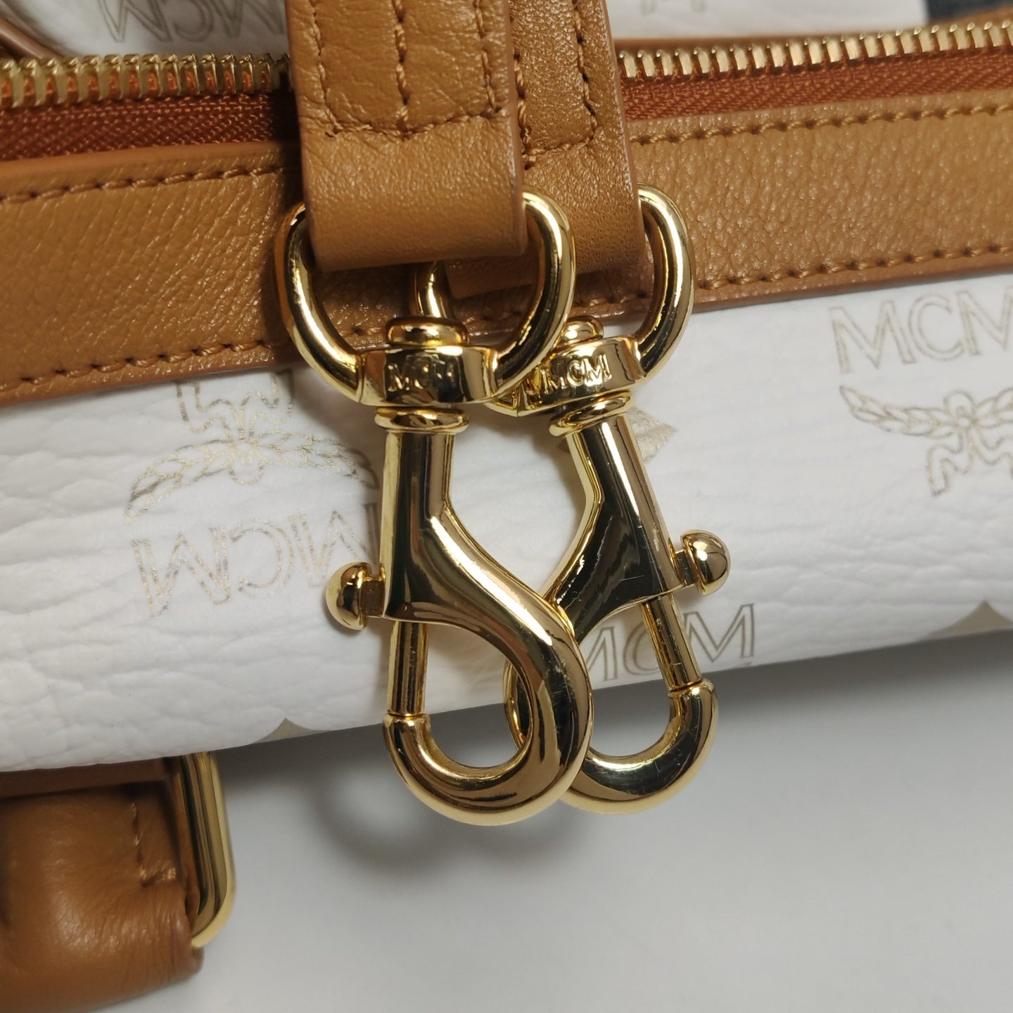 MCM - Visetos Boston Bag (M4002) - Coated canvas and leather - White - (large)