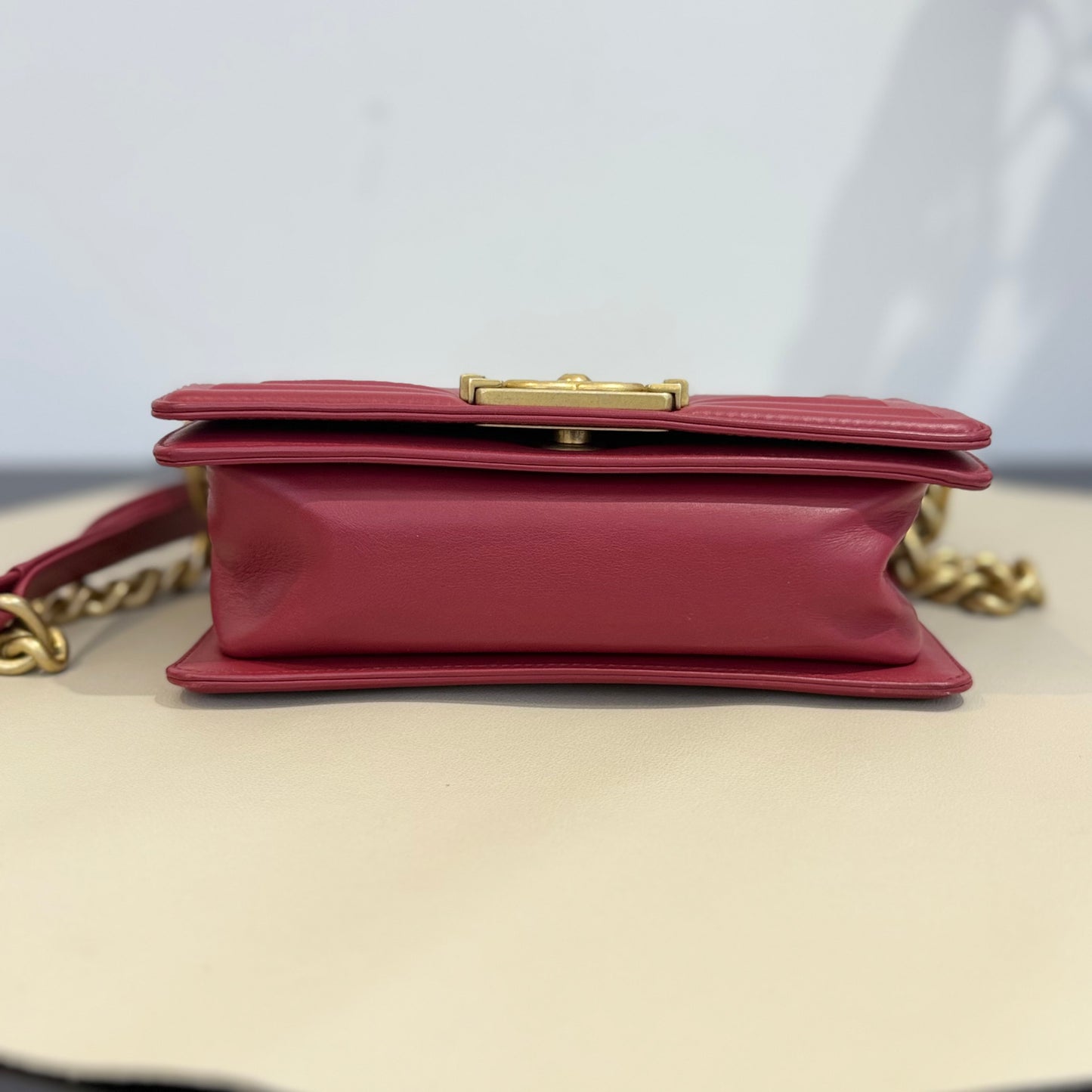 Chanel - Boy Chanel Small - Calfskin leather - Tomato Red with Gold-Tone Hardware - (Small)