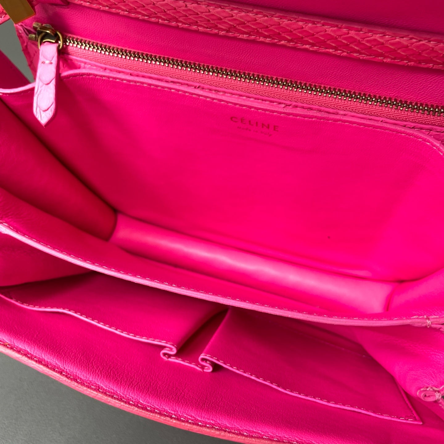Celine - Classic Box Bag - Exotic leathers - Python - Pink - (Medium)