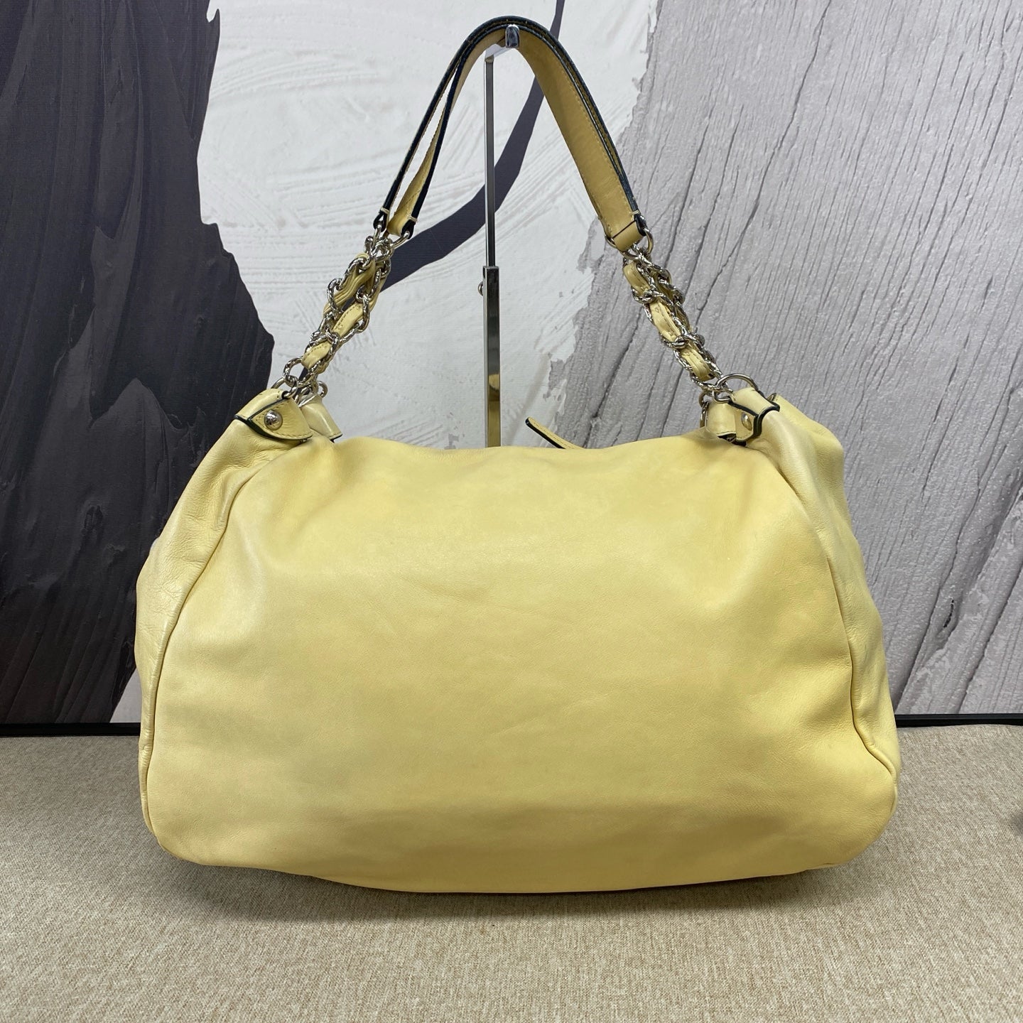 Chanel - Tote Bag CD8004 - Calfskin leather - Yellow - (large)