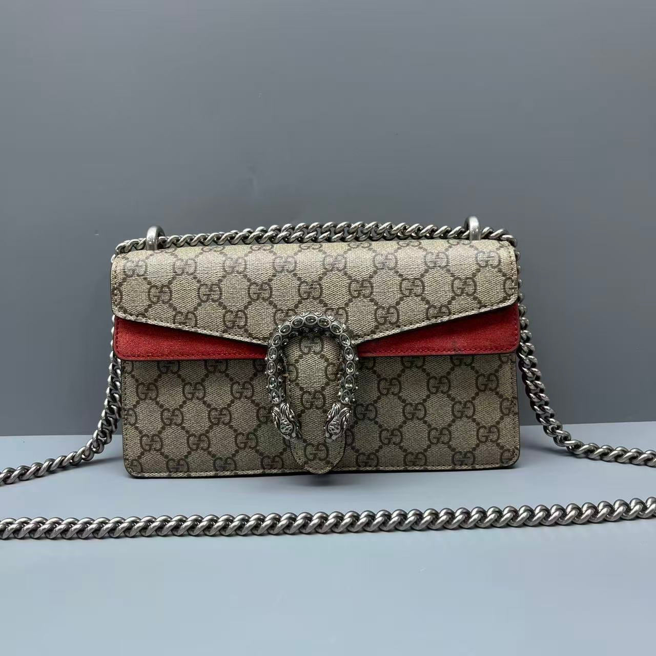 Gucci - Dionysus Medium Chain Shoulder Bag - GG Supreme canvas with suede trim - Beige and Red with Silver-Tone Hardware - (medium)