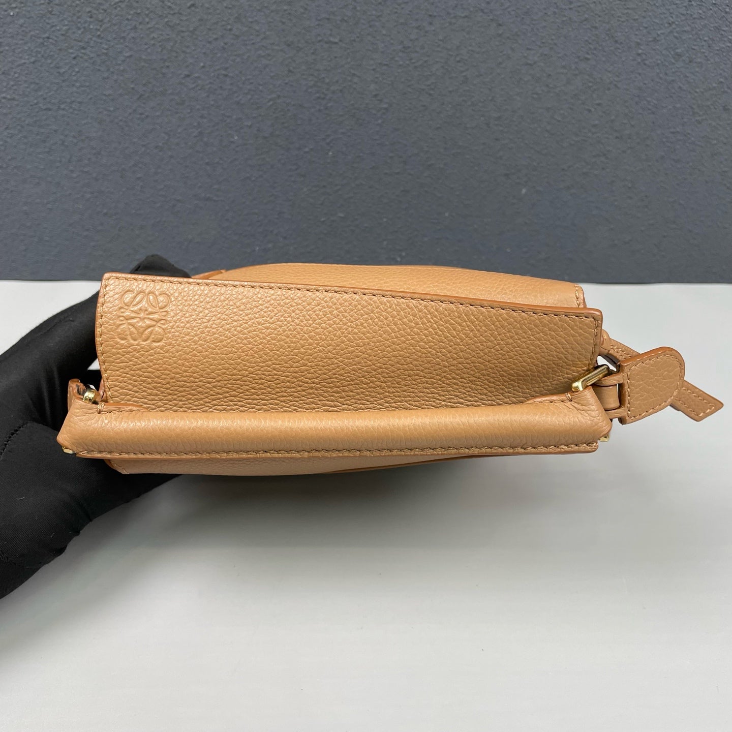 Loewe - Puzzle Mini - Grained calfskin leather - Toffee - (mini)