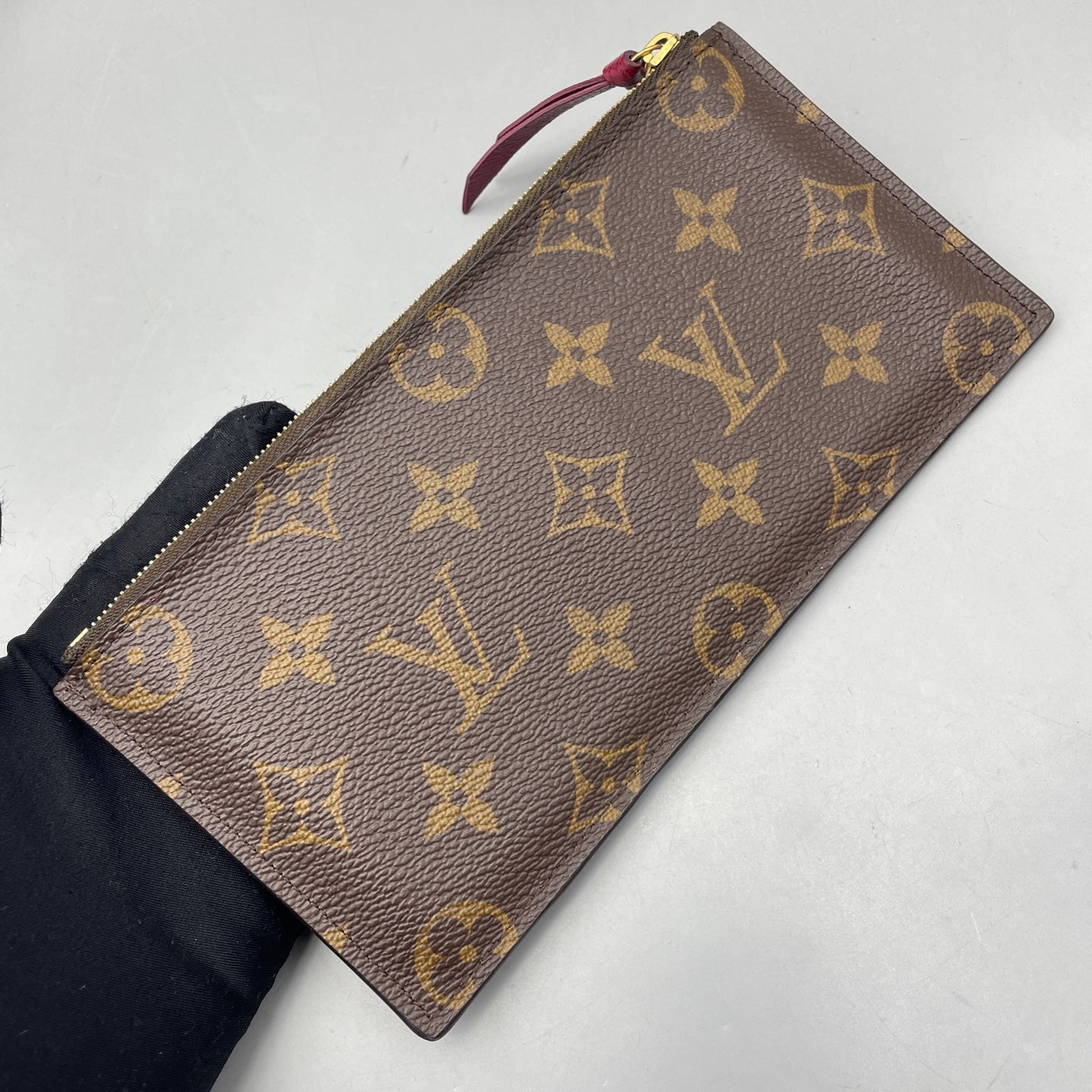 Louis Vuitton - Pochette Félicie - Monogram coated canvas, leather trim, textile lining - Brown - (Small)