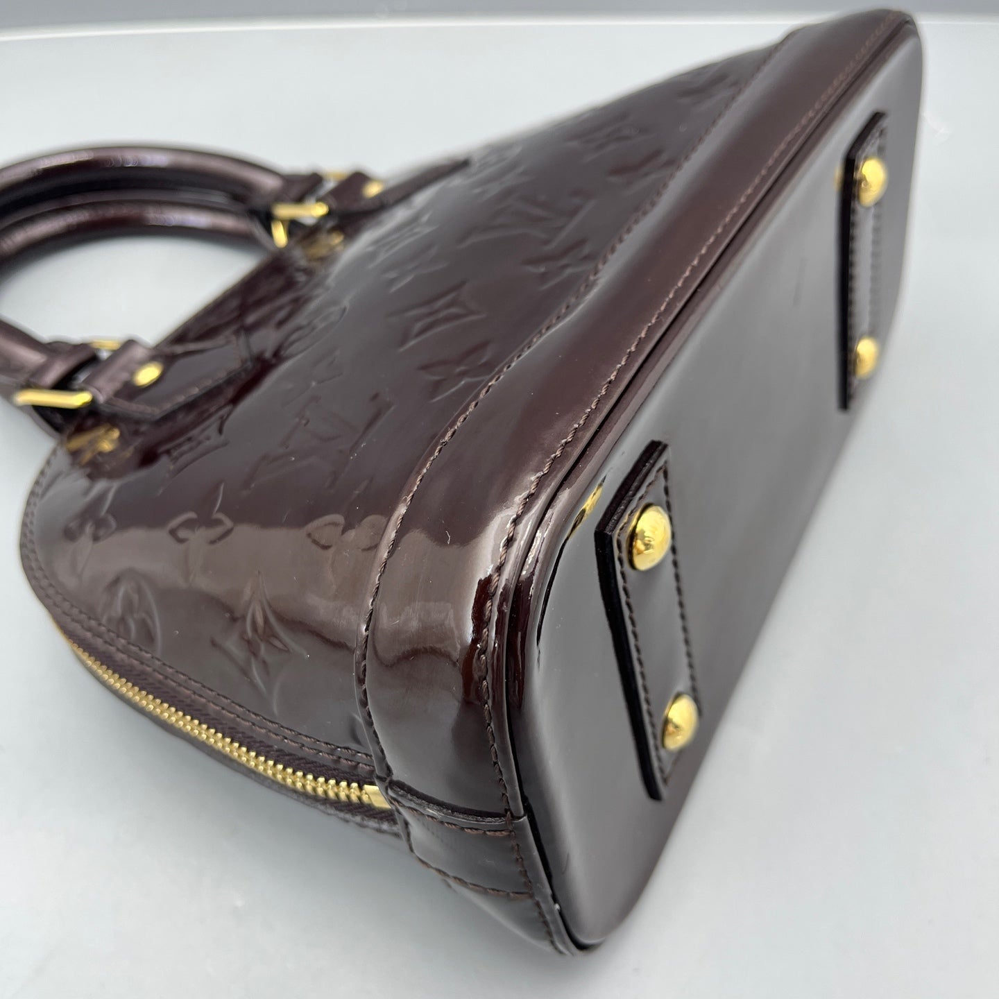 Louis Vuitton - Alma BB - Patent leather - Burgundy - (mini)