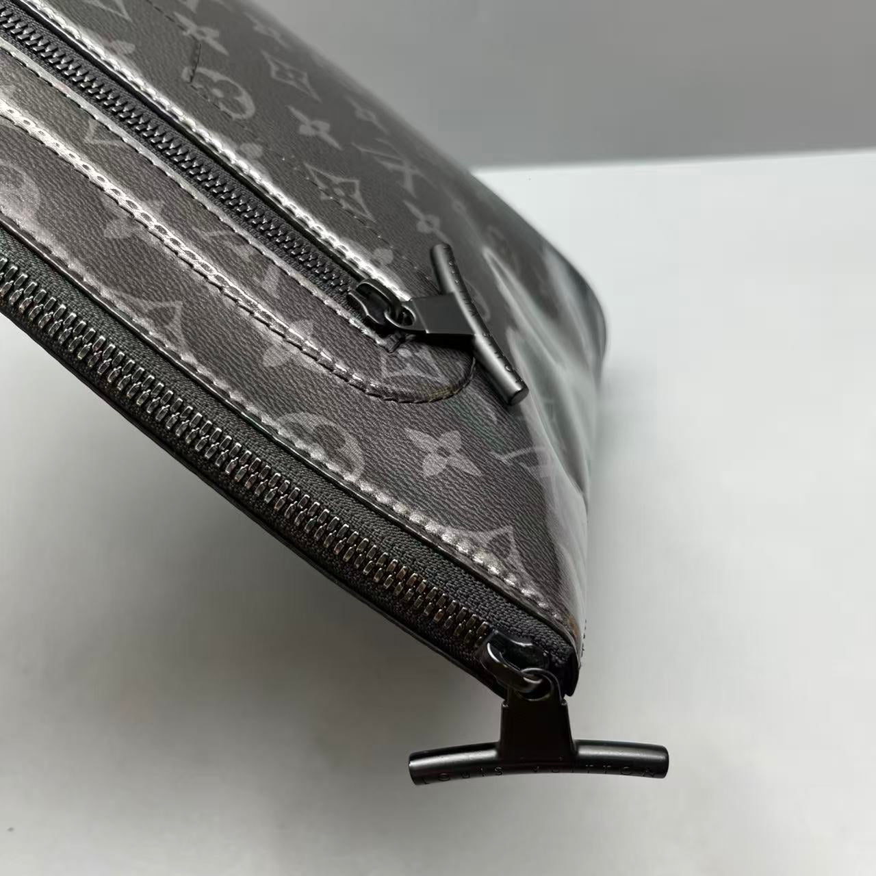 Louis Vuitton - FW18 Monogram Pochette - PVC and Leather - Black - (Large)