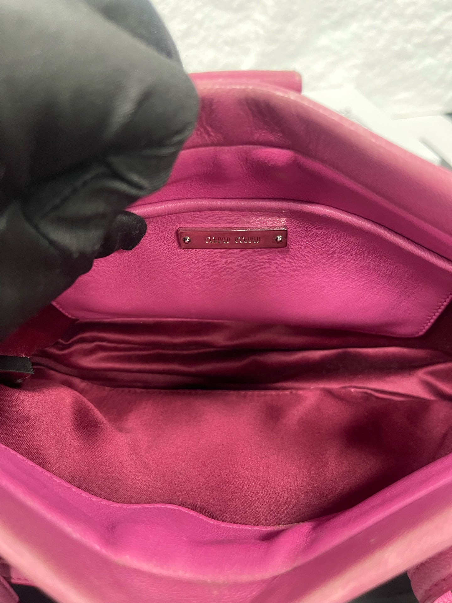 Miu Miu - Matelassé Gemstone Chain Shoulder Bag - Lambskin leather - Pink - (Small)