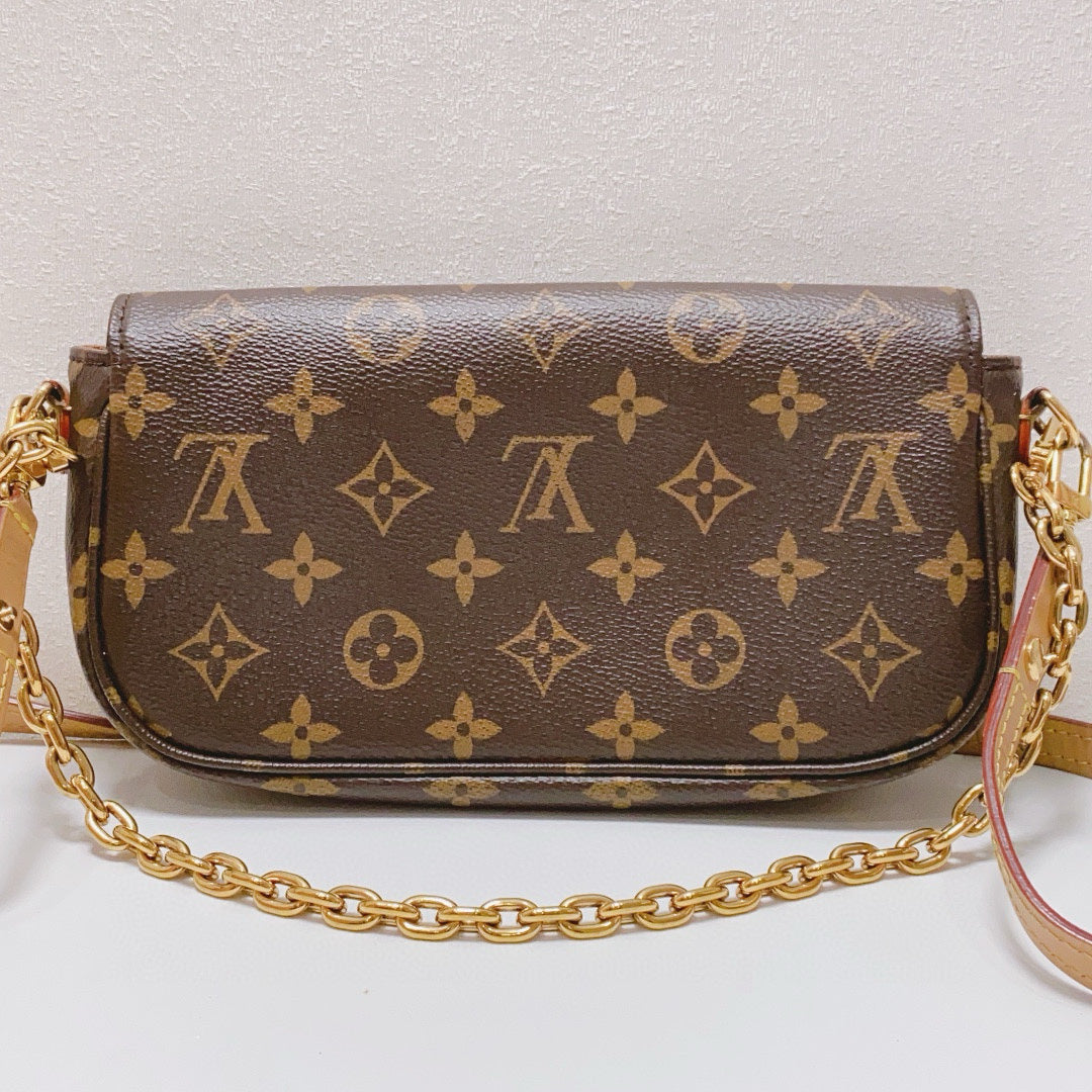 Louis Vuitton - Ivy WOC (M81911) - Monogram coated canvas with Vachetta leather trim - Brown - (Mini)