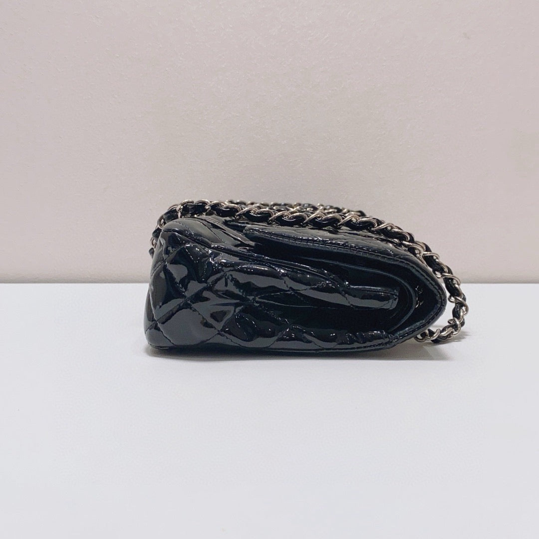 Chanel - Classic Flap Medium Double Flap Bag - Patent leather - Black - (Medium)