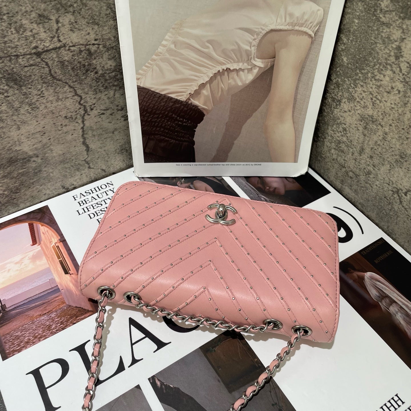 Chanel - Envelope Wallet on Chain (WOC) - Leather - Pink - (mini)