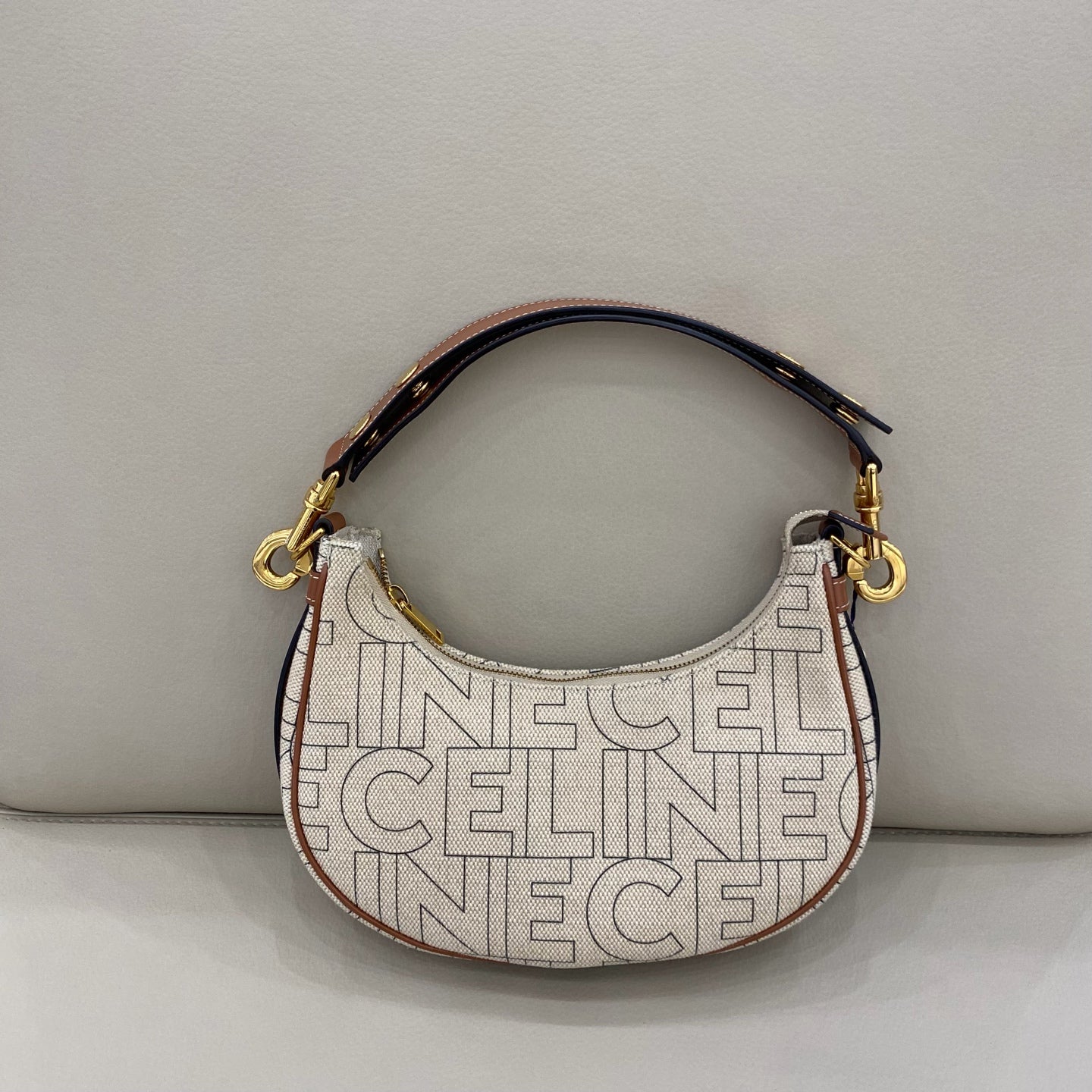 Celine - AVA Medium - Canvas with leather trim - Beige - (medium)