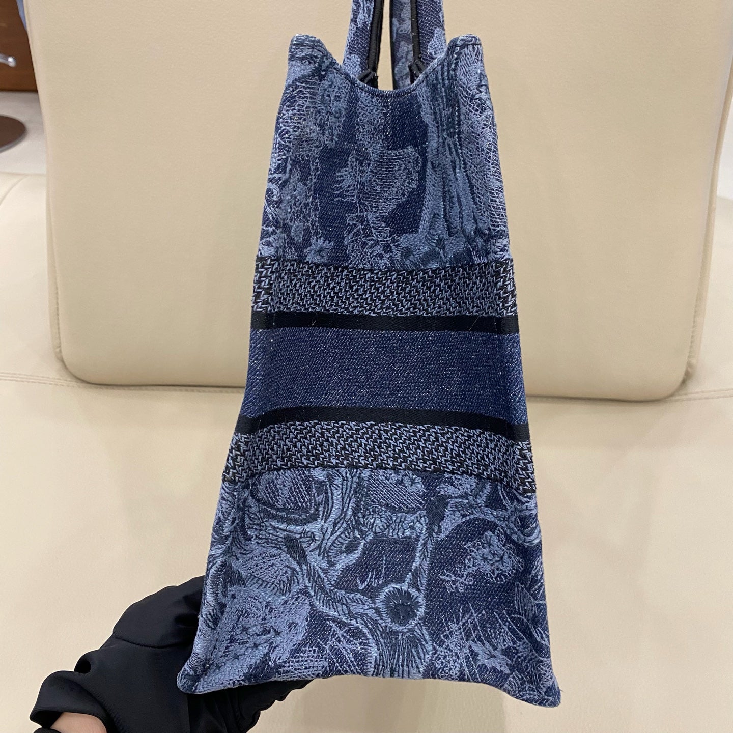 Dior - Book Tote - Embroidered canvas - Navy - (medium)