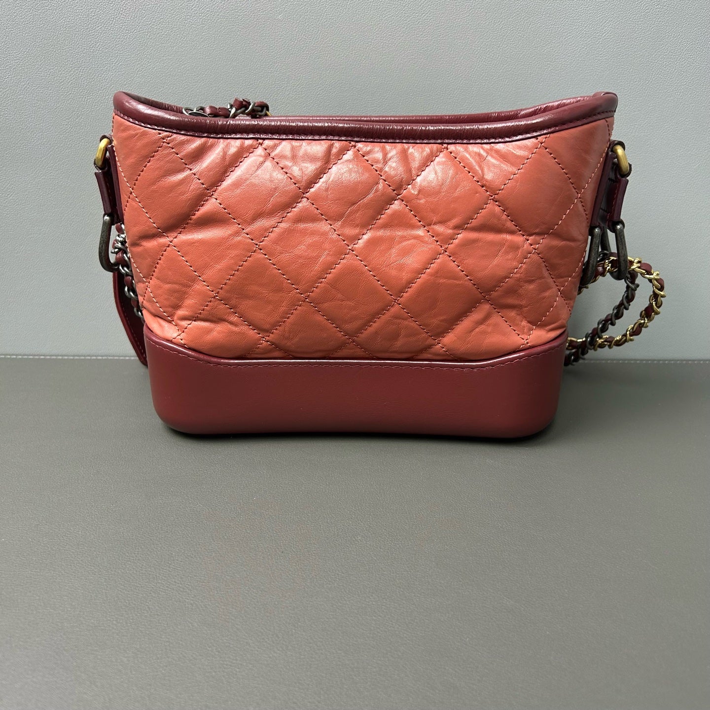 Chanel - Gabrielle Hobo Bag - Aged calfskin leather - Dusty Rose Pink and Burgundy with Mixed-Tone Hardware - (Small)