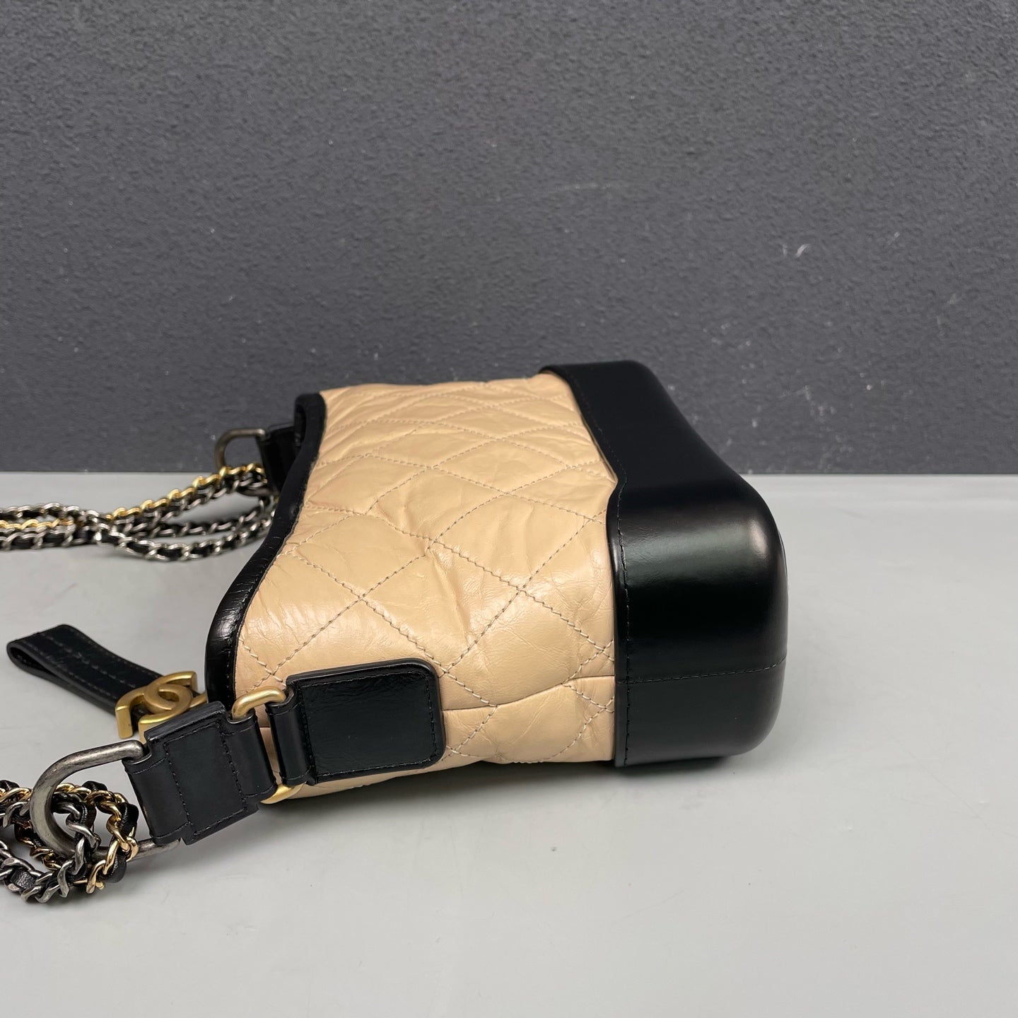Chanel - Gabrielle Hobo Bag - Aged Calfskin Leather and Patent Leather - Beige and Black - (Small)
