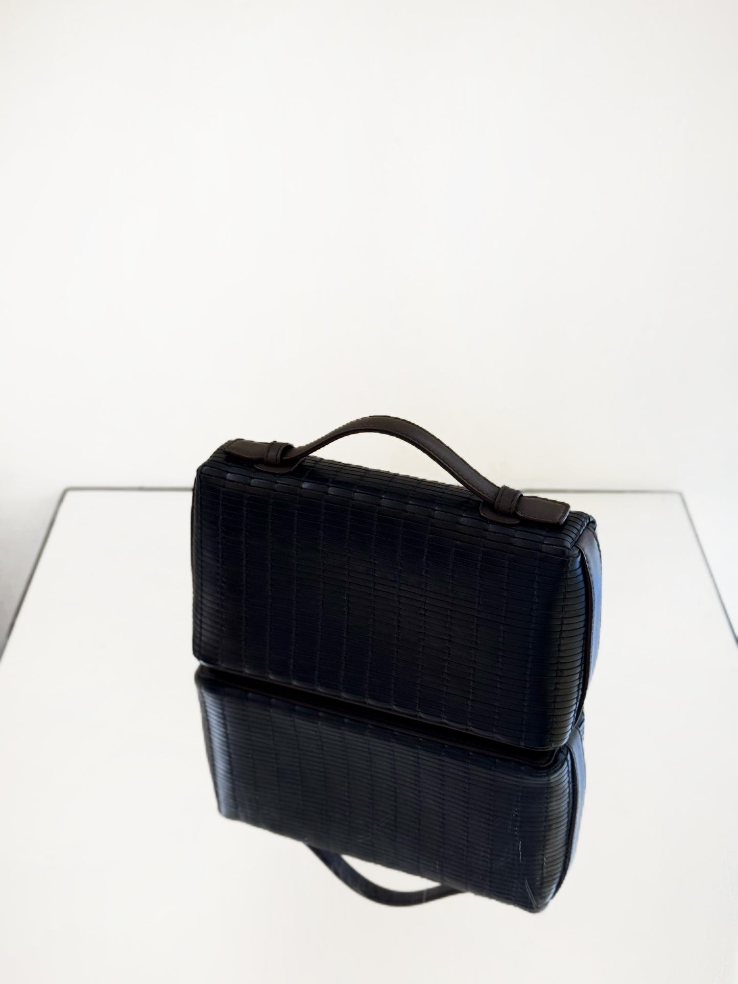 Loro Piana - L19 EXTRAPOCKET - Woven cowhide leather - Black - (mini)