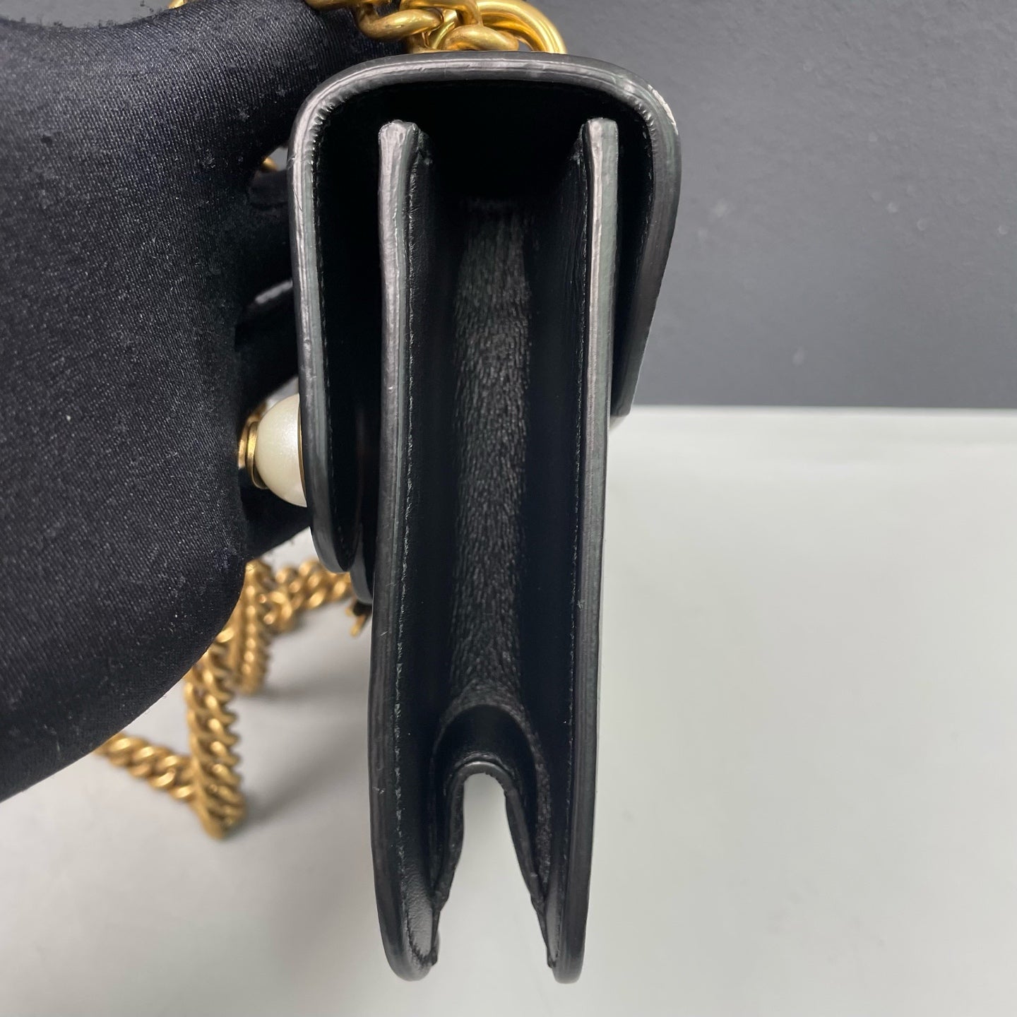 Gucci - Bow Pearl Shoulder Bag - Leather - Black - (mini)