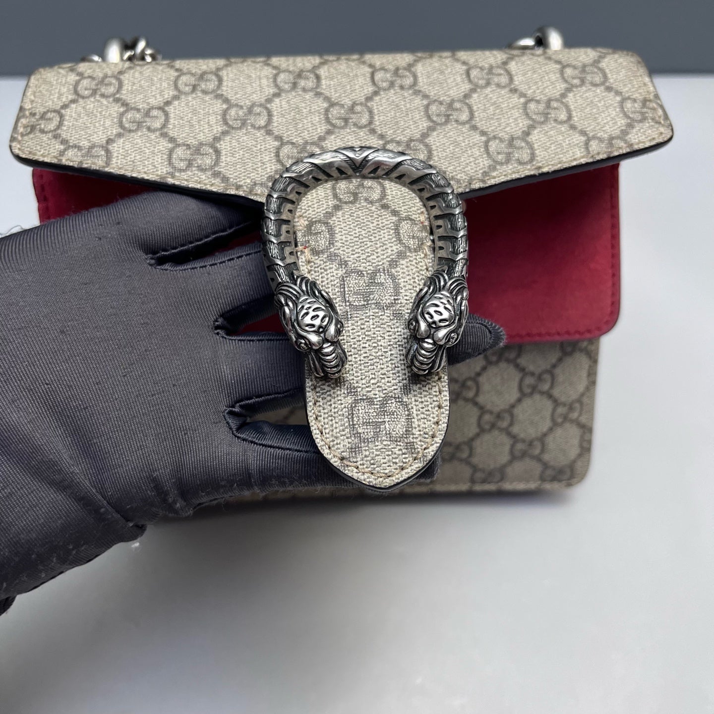 Gucci - Dionysus Small Shoulder Bag - GG Supreme canvas and Suede - Beige and Red - (Small)