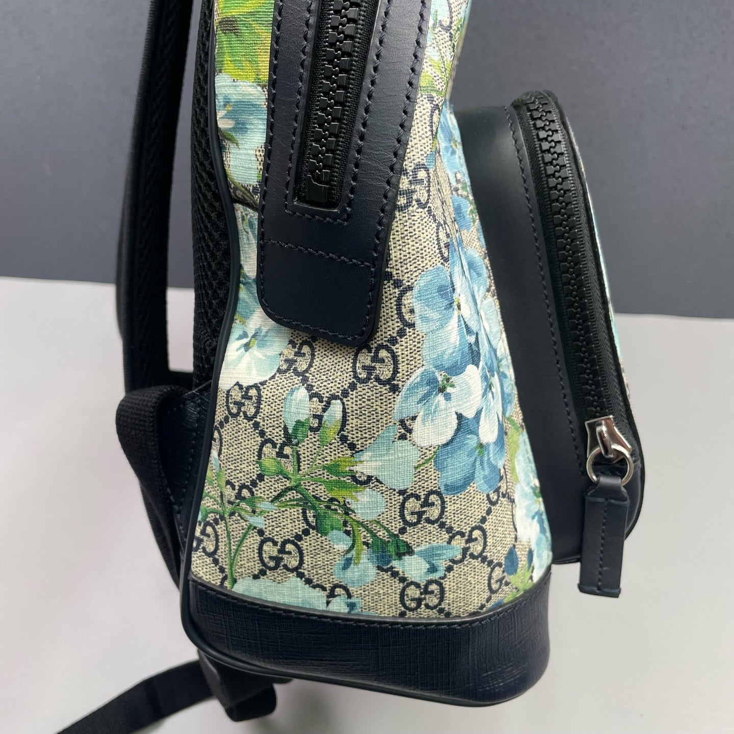 Gucci - Geranium Floral GG Supreme Backpack - GG Supreme canvas with leather trim - Multicolour - (Medium)