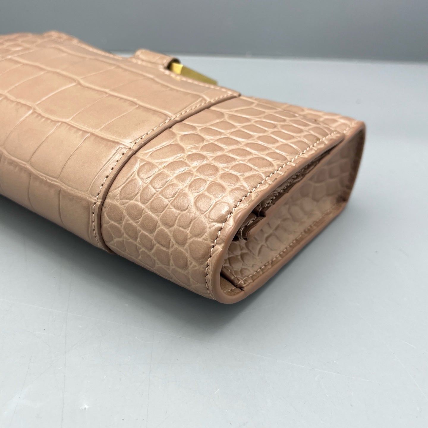 Balenciaga - Hourglass WOC - Crocodile-embossed calfskin leather - Beige - (mini)