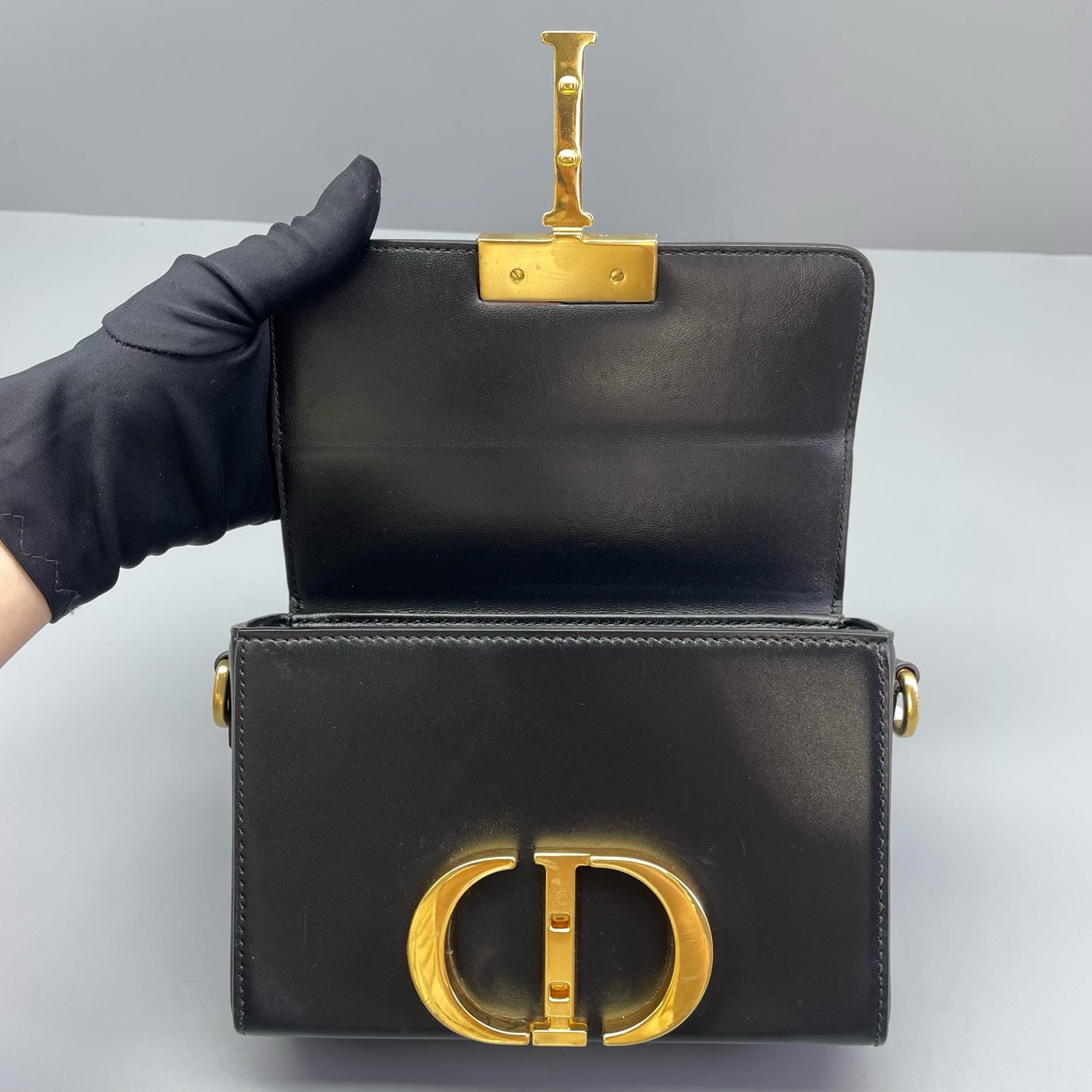 Dior - Montaigne Mini Box Bag - Leather - Black - (mini)