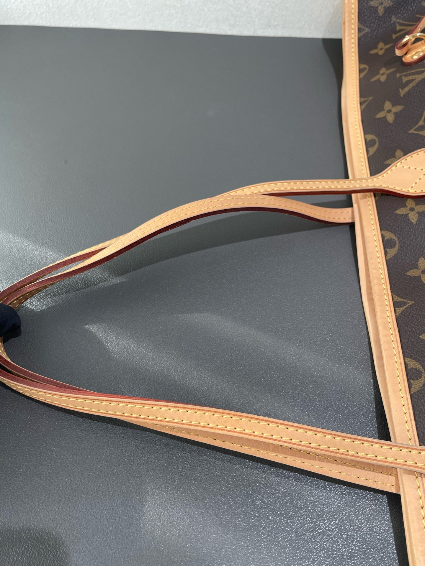 Louis Vuitton - Neverfull GM - Monogram coated canvas with natural cowhide leather trim - Brown - (Large)