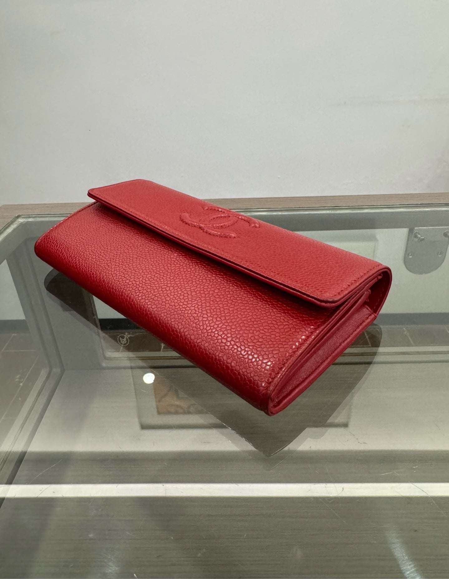Chanel - Classic Flap Long Wallet - Caviar leather - Red - (medium)