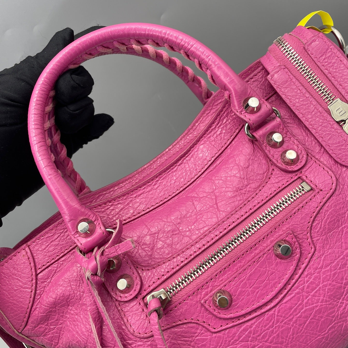 Balenciaga - City Bag - Distressed lambskin leather - Pink - (small)