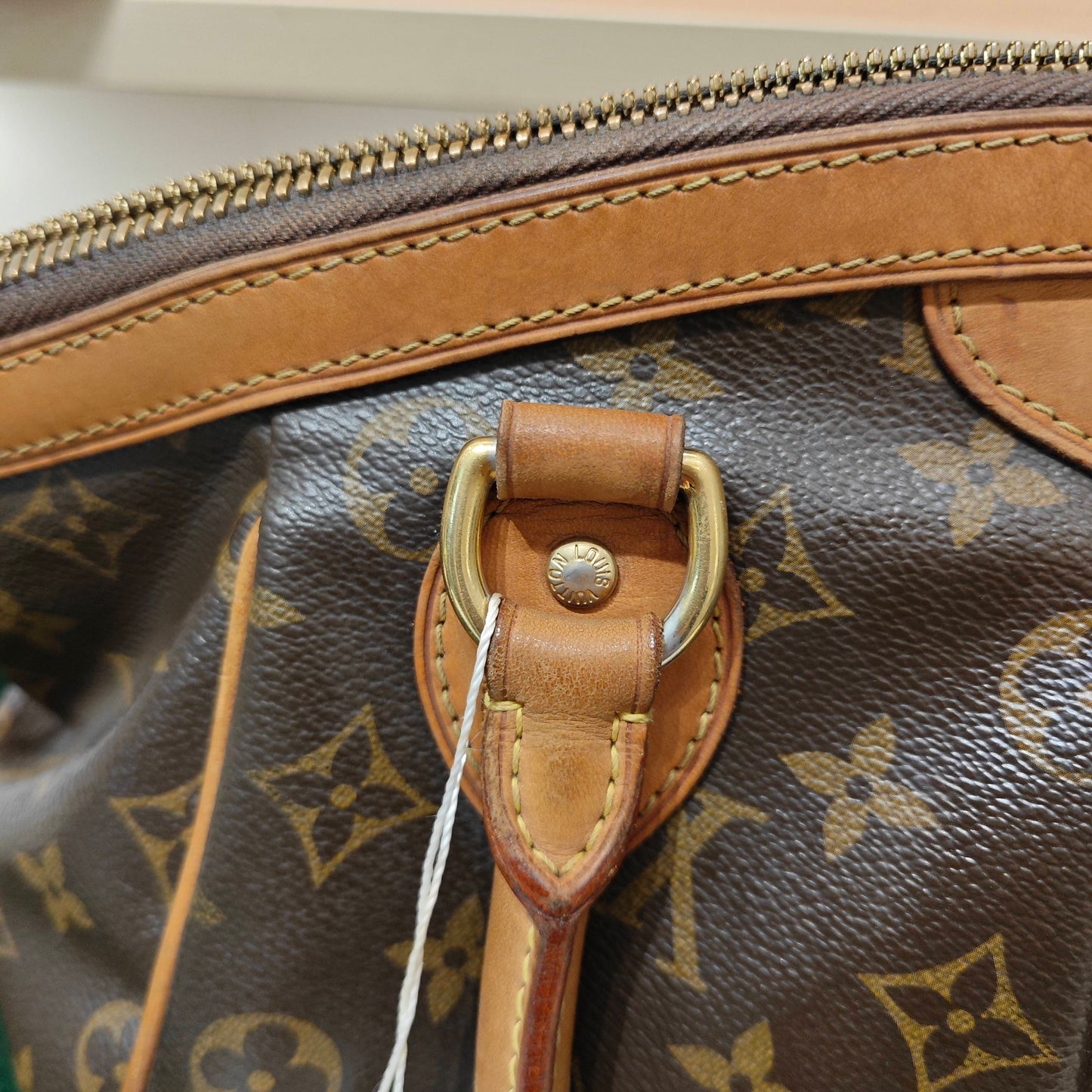 Louis Vuitton - Tivoli PM - Monogram Canvas with Vachetta Leather trim - Brown - (Medium)