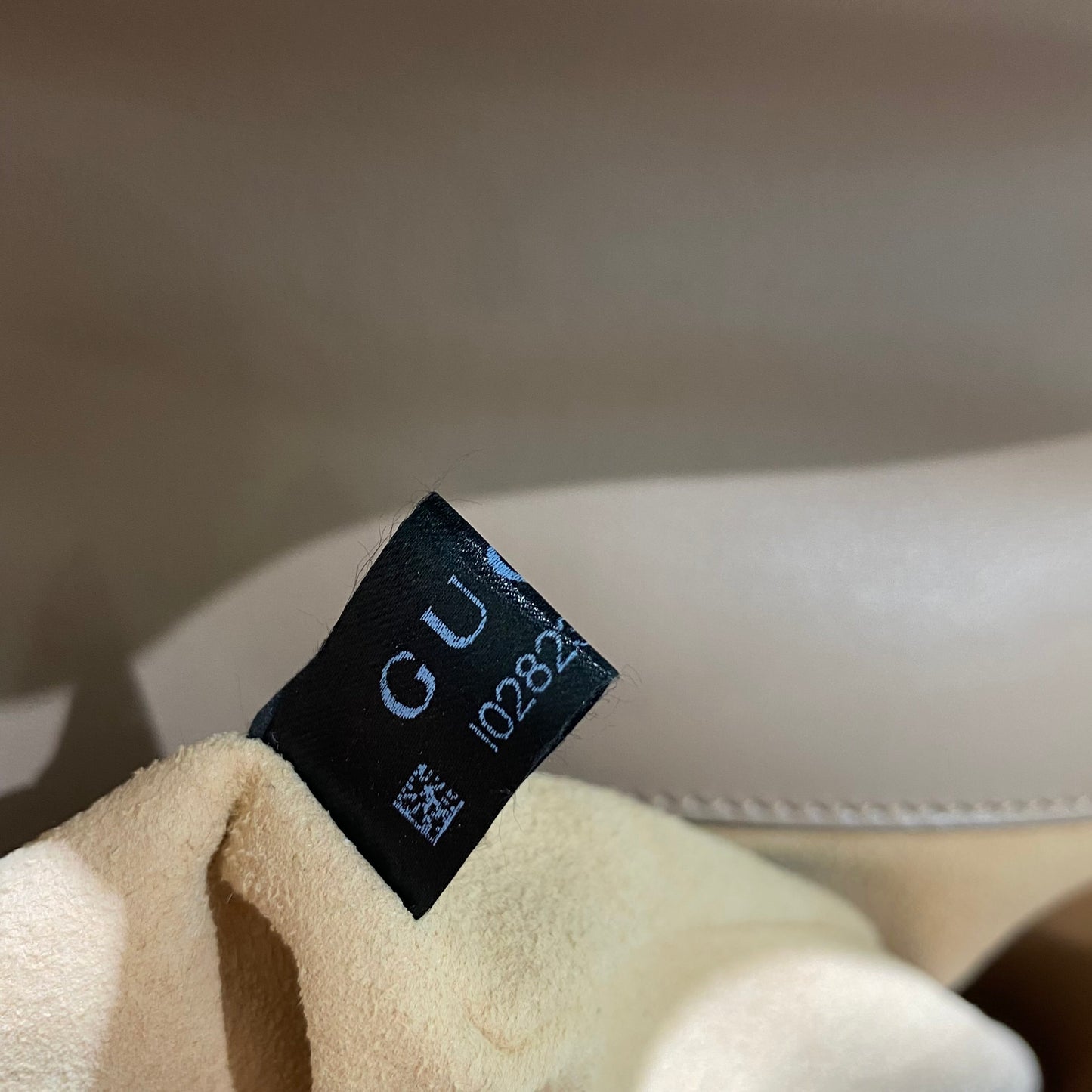 Gucci - GG Marmont Matelassé Top Handle Mini Bag - Leather - Beige - (mini)