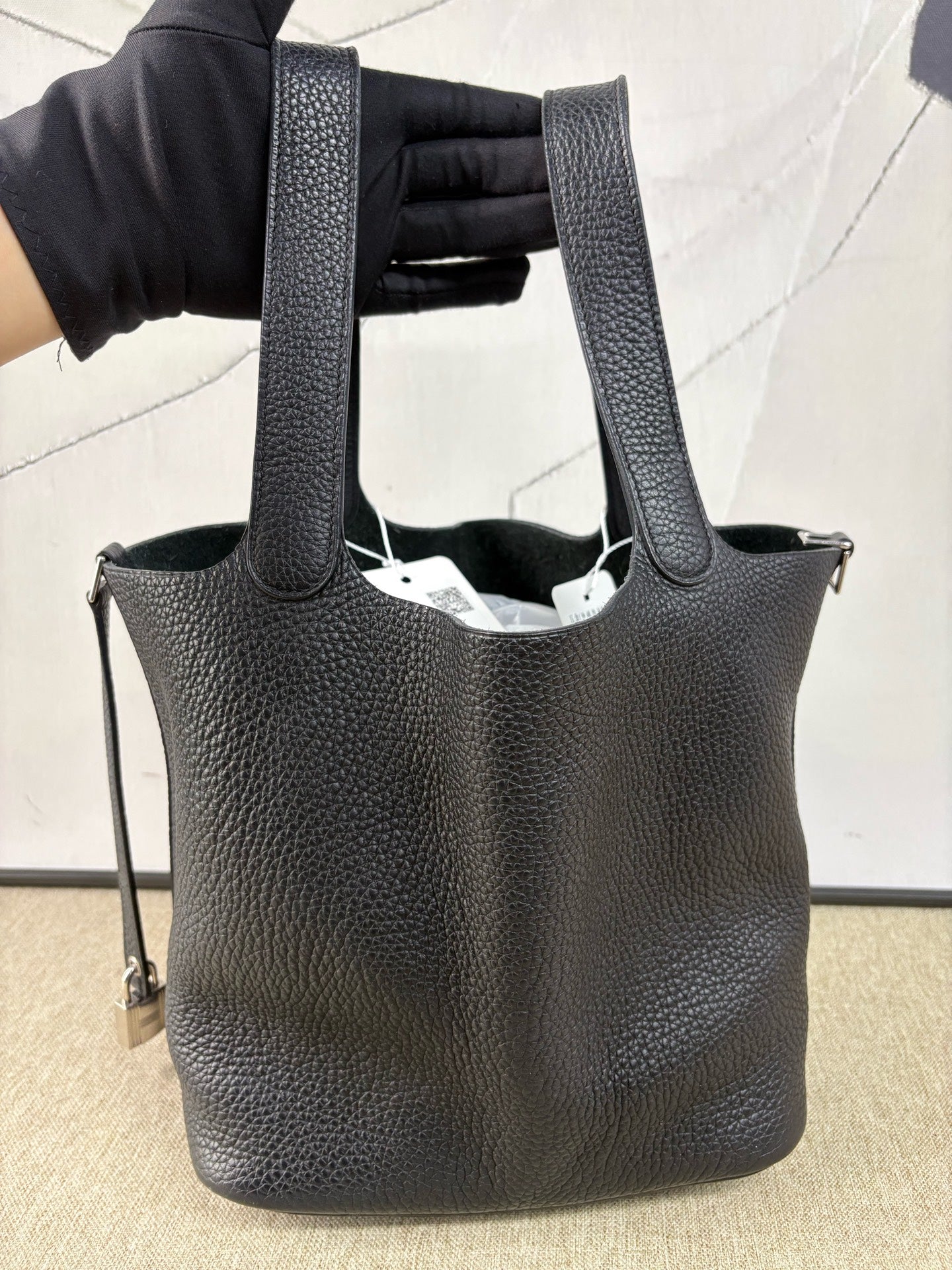 Hermès - Picotin Lock 22 - Togo leather - Black - (Medium)