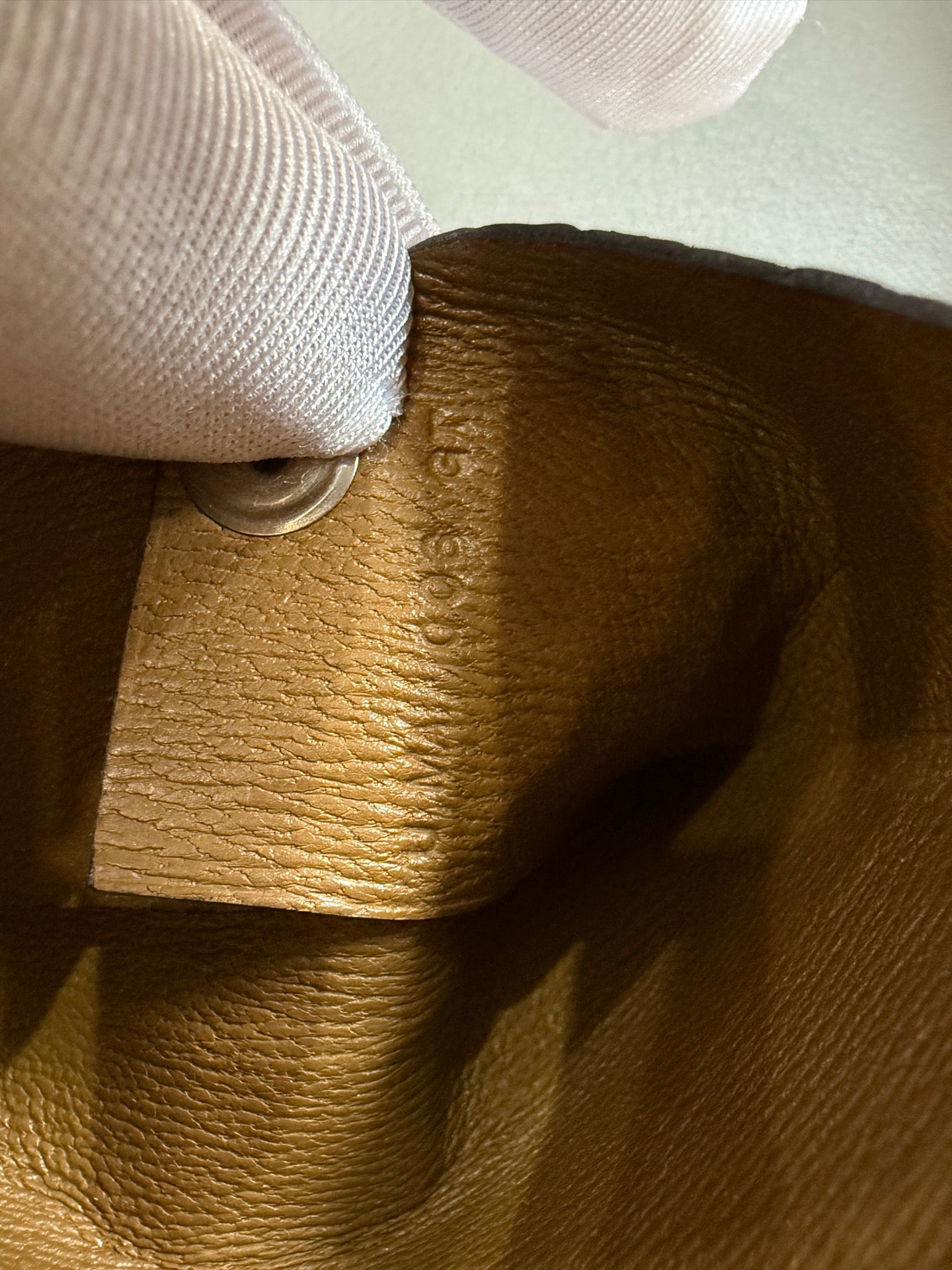 Hermès - Calvi - Crocodile leather - Camel - (small)