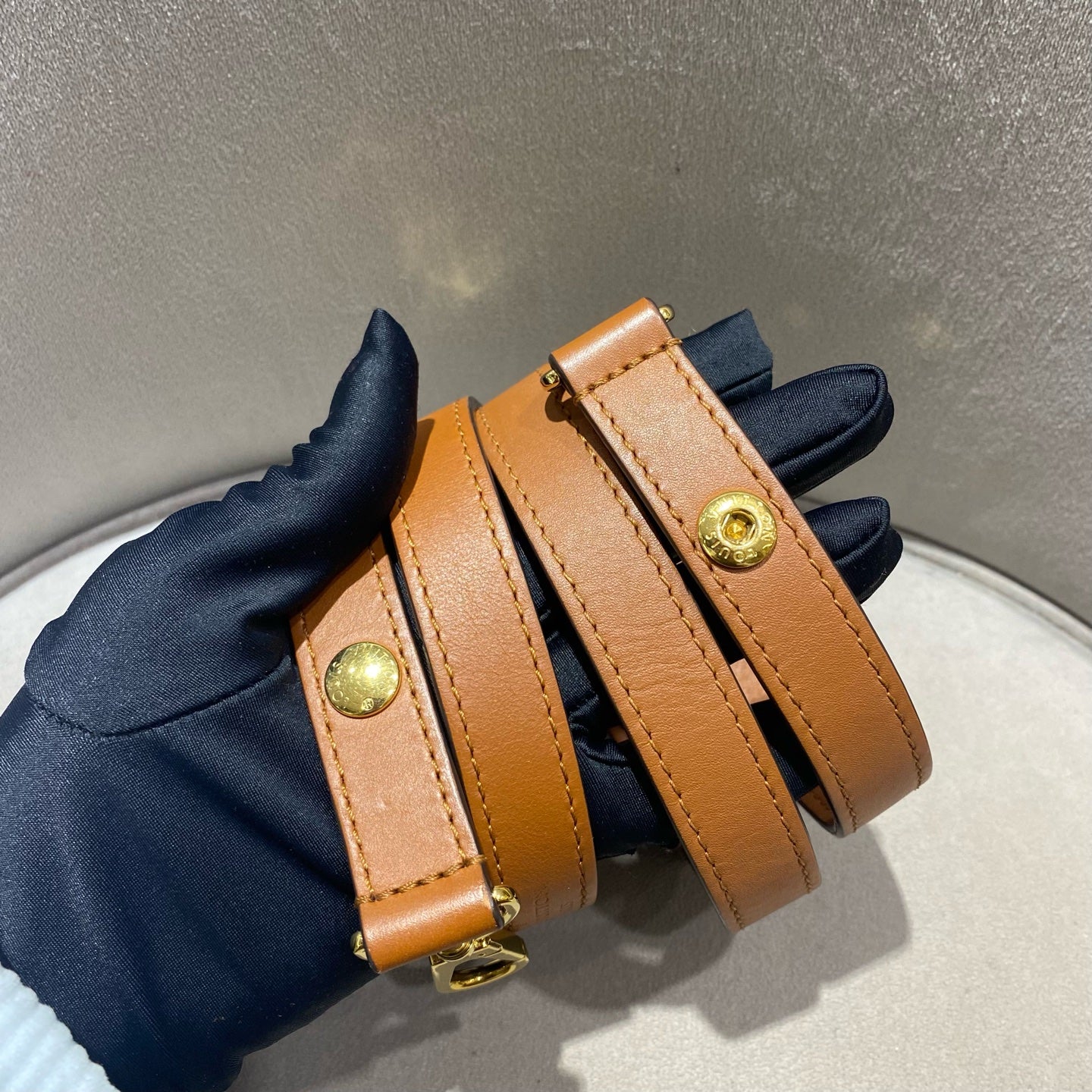 Louis Vuitton - Dauphine Small - Monogram coated canvas with natural cowhide leather trim and microfiber lining - Brown - (small)