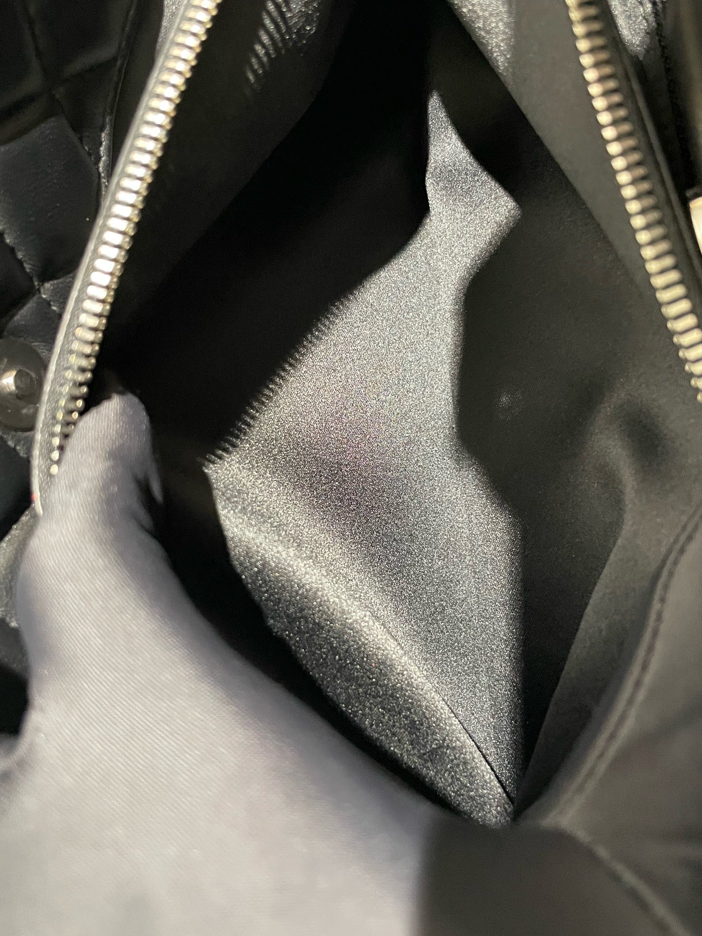 Chanel - Large Shopping Tote - Quilted lambskin leather with smooth leather trim - Black with silver-tone hardware - (Large)