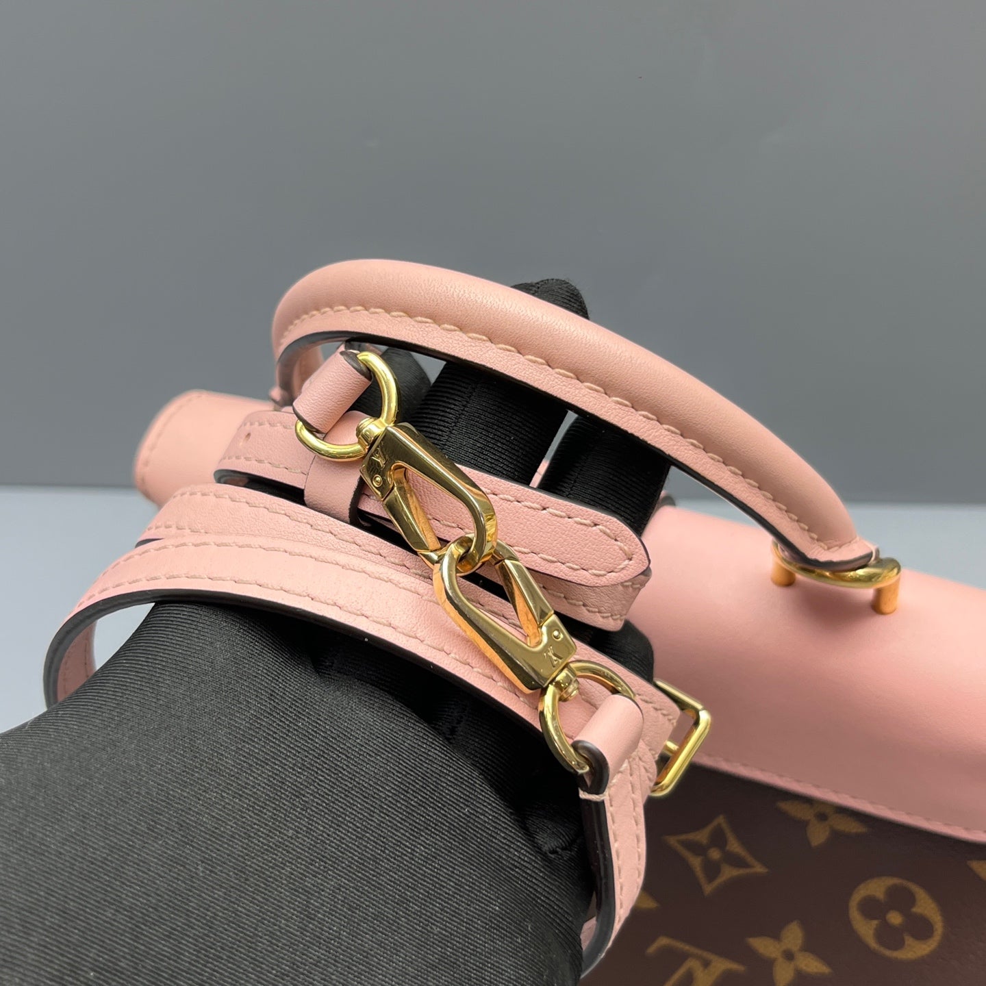Louis Vuitton - Locky BB - Monogram coated canvas and Leather - Brown and Pink - (mini)