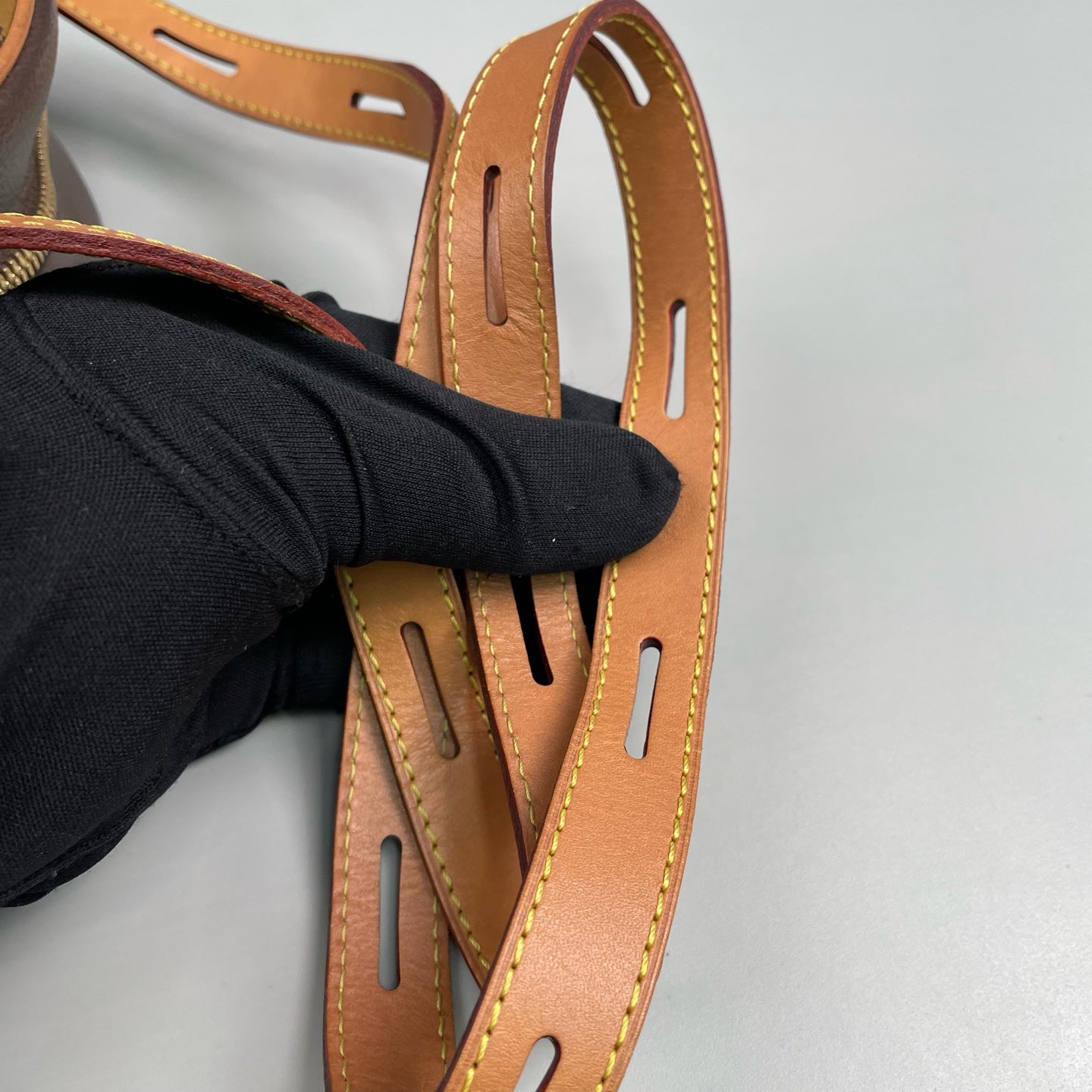 Louis Vuitton - Boîte Chapeau Souple - Monogram Giant Reverse coated canvas and Vachetta leather - Brown - (Small)