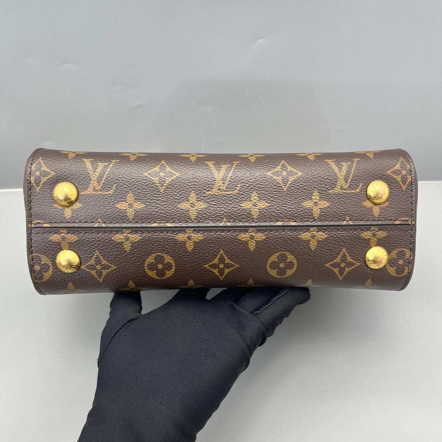 Louis Vuitton - Cluny BB - Monogram coated canvas with Vachetta leather trim - Brown - (Medium)