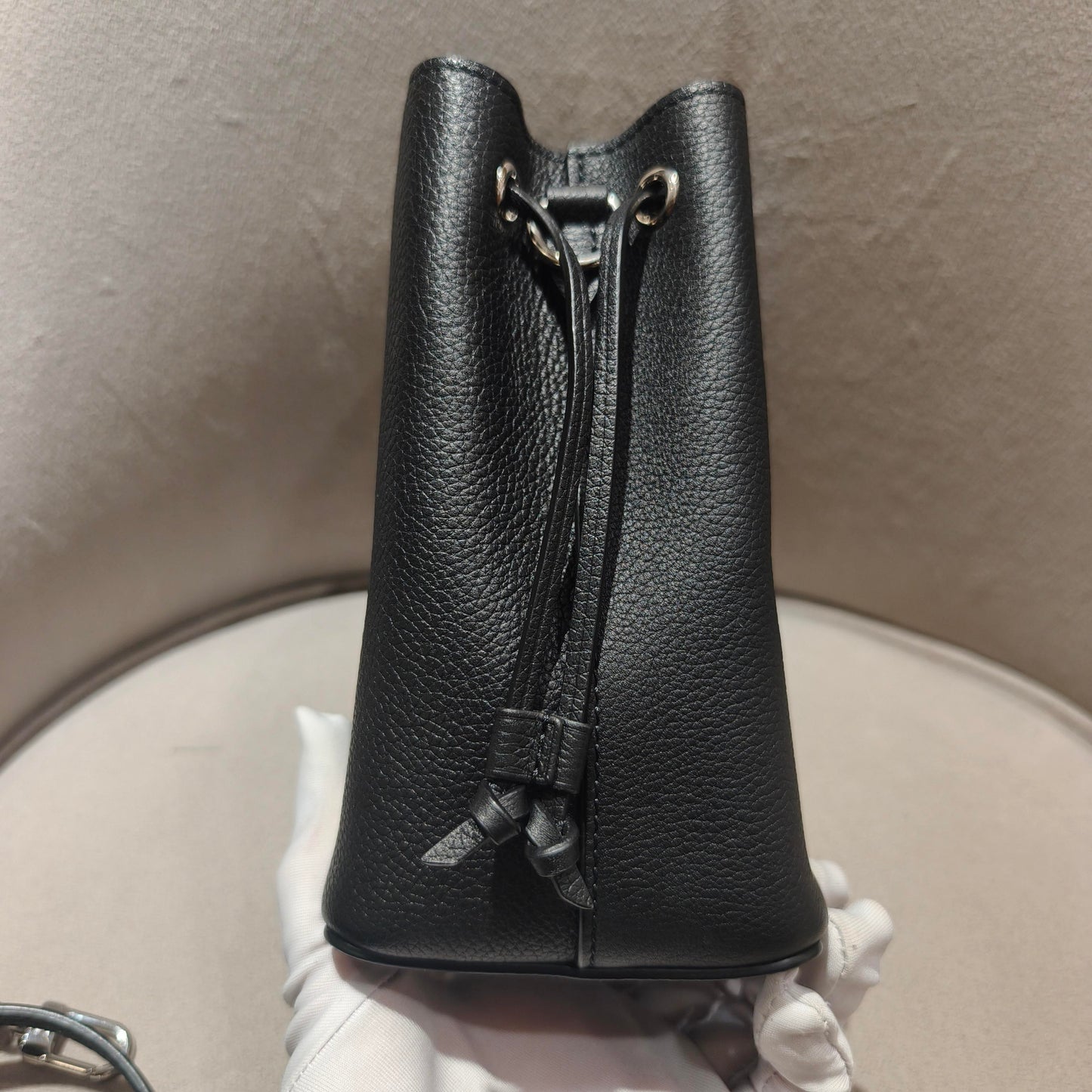 Louis Vuitton - Nano Lockme Bucket Bag - Leather - Black - (mini)
