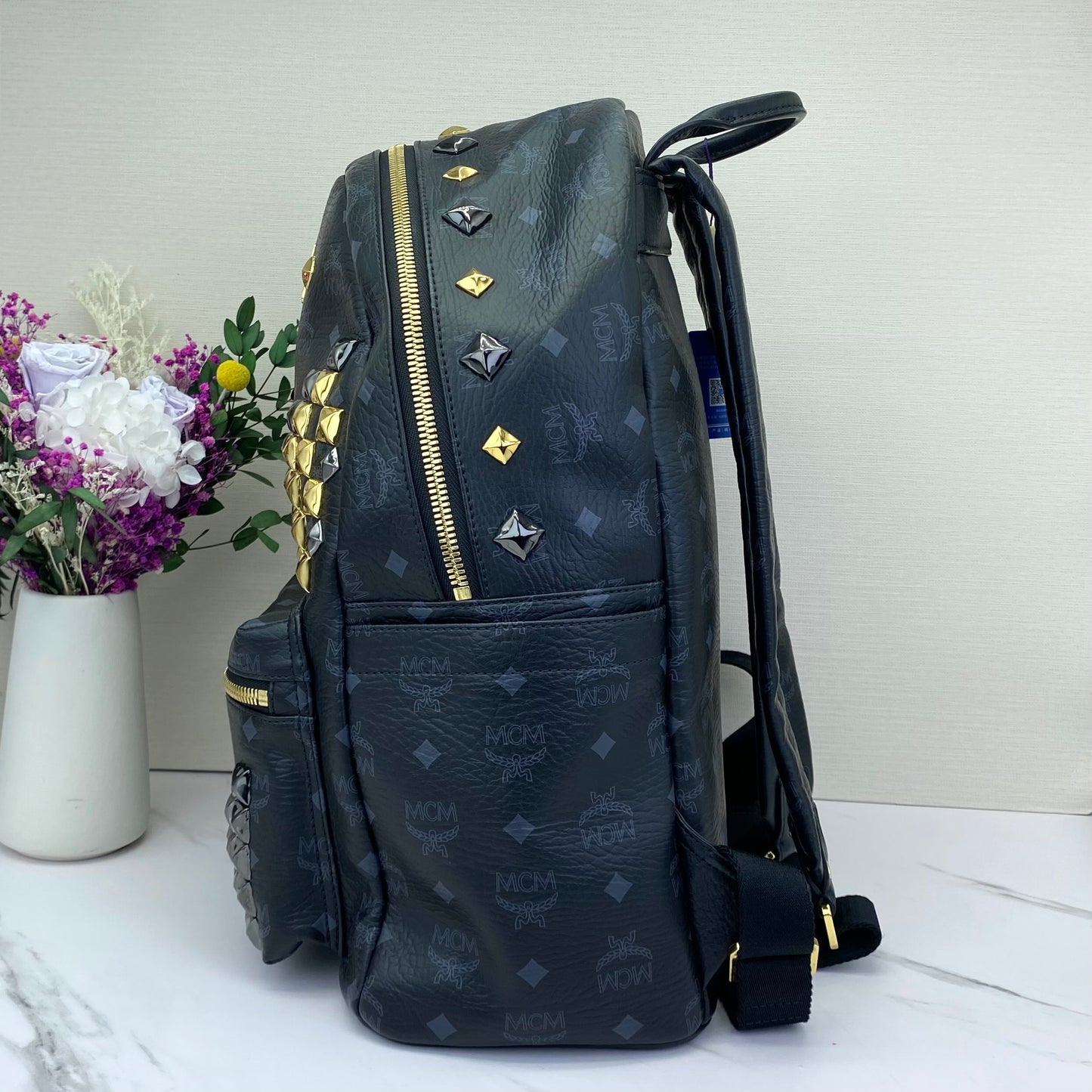 MCM - Stark Backpack - Leather - Black - (Large)