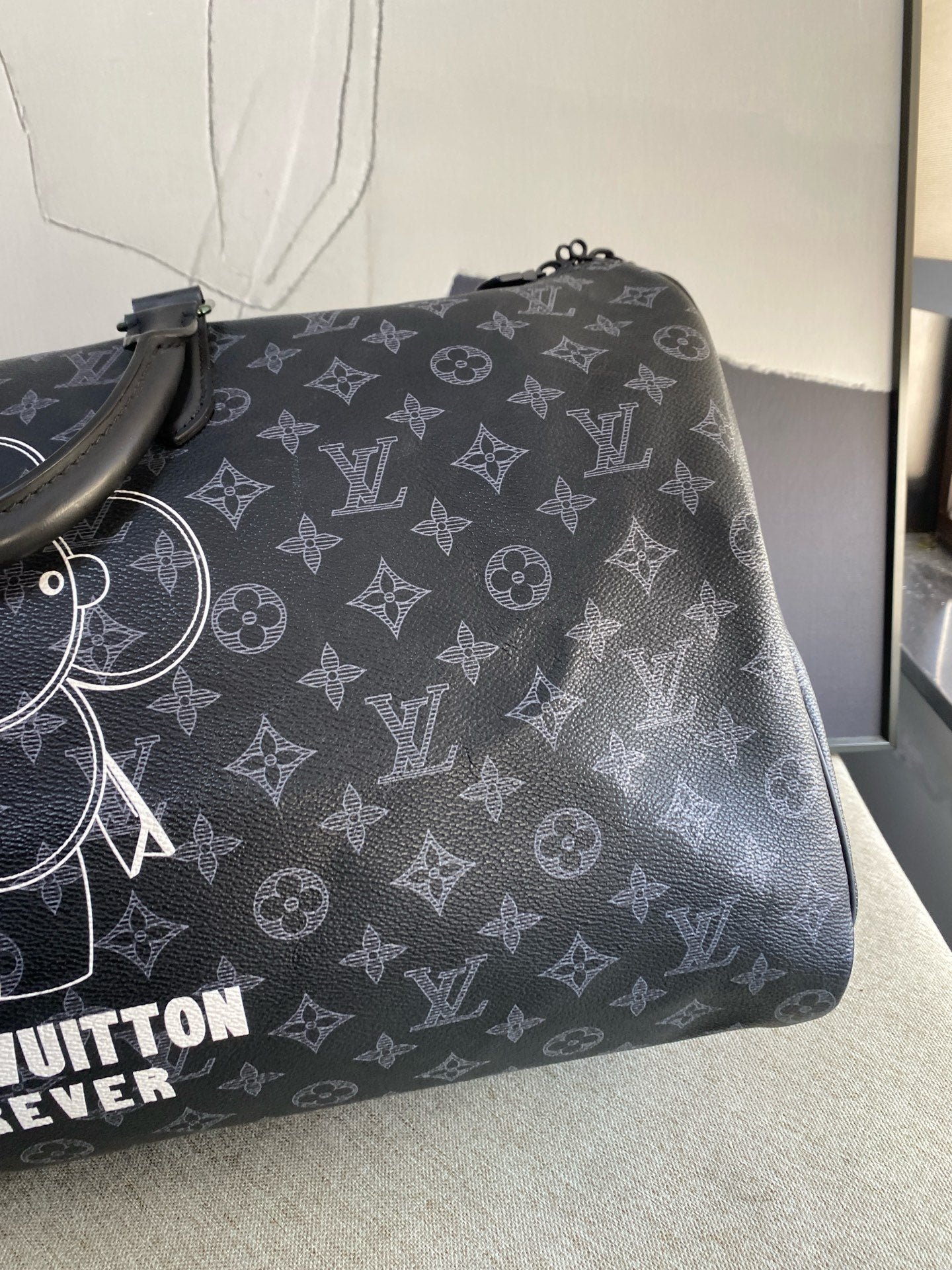 Louis Vuitton - Keepall Bandouliere 50 Vivienne Sunflower Graffiti - Coated canvas with leather trim - Black - (Extra-large)