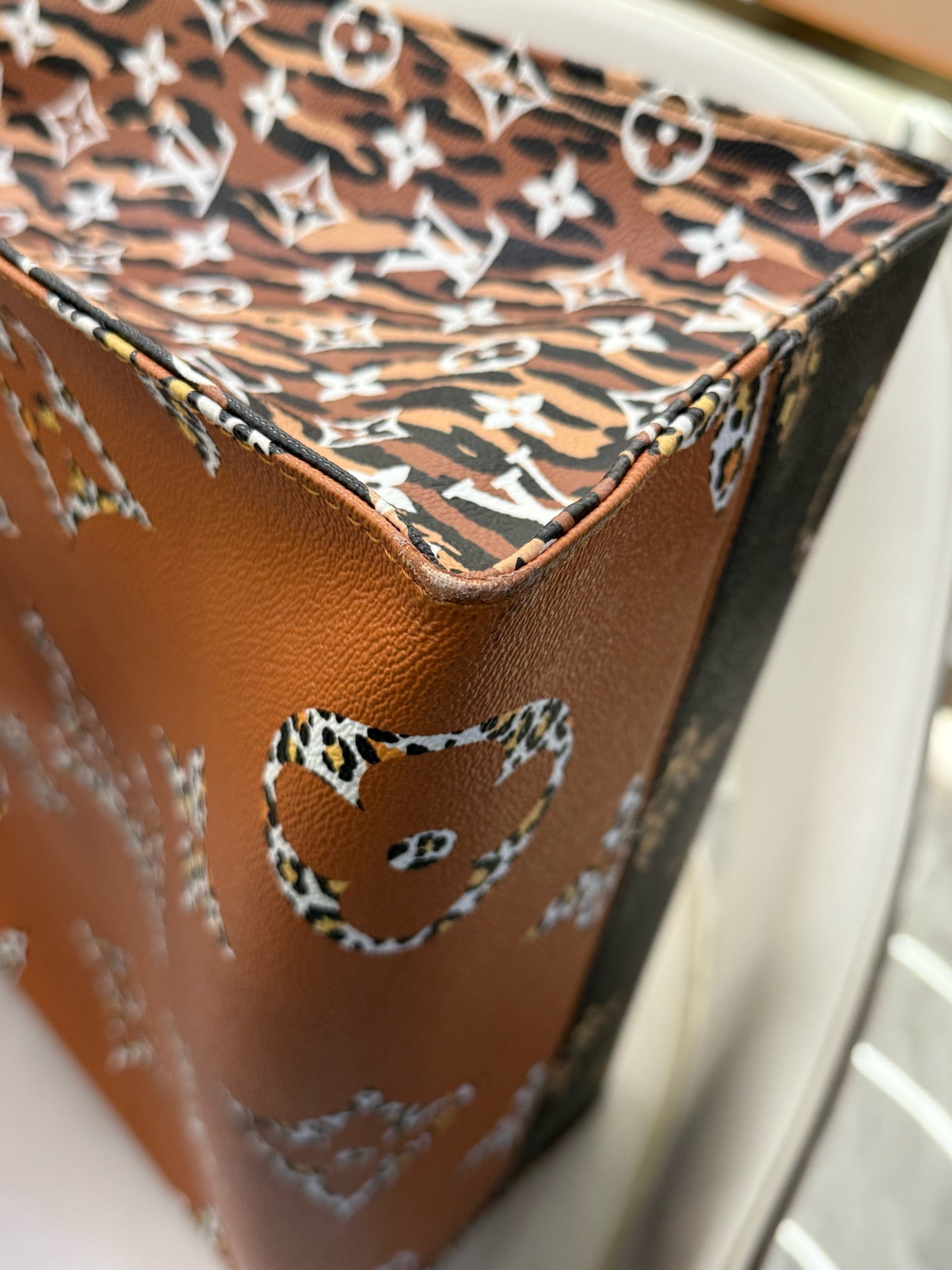 Louis Vuitton - OnTheGo Jungle Collection - Coated canvas and leather - Multicolour - (Large)